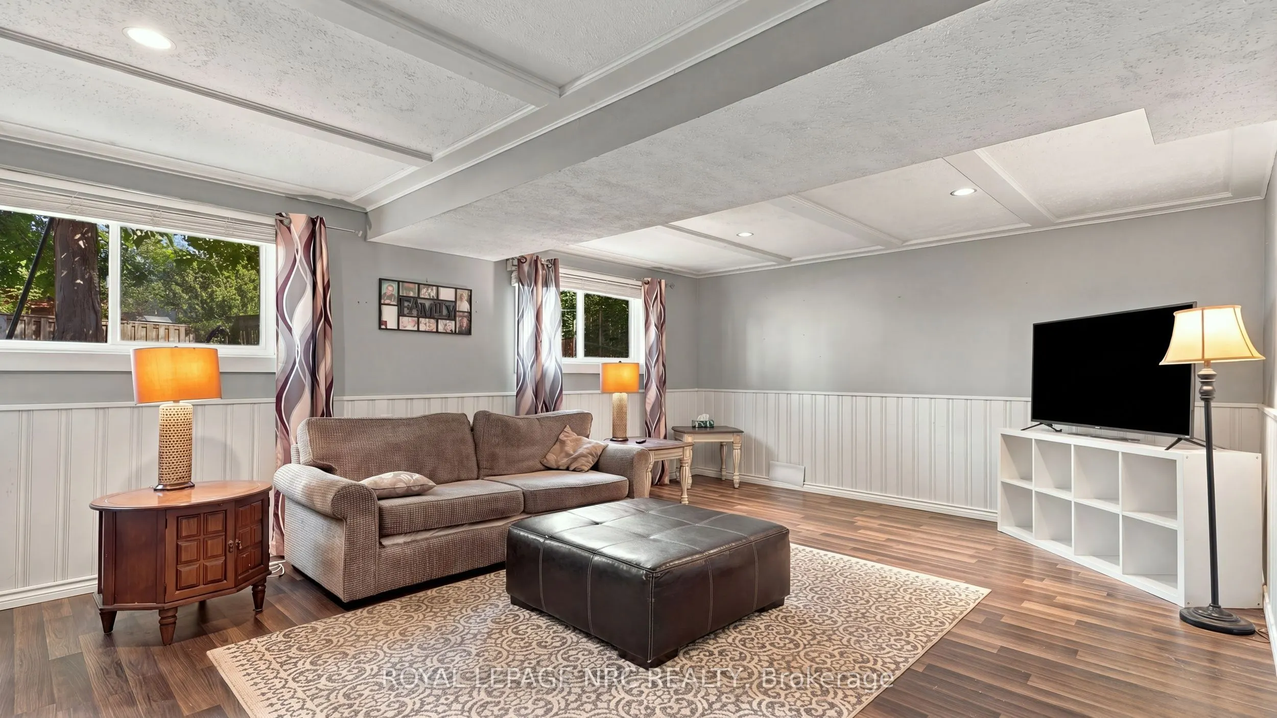 25 Sherwood Forest Trail
