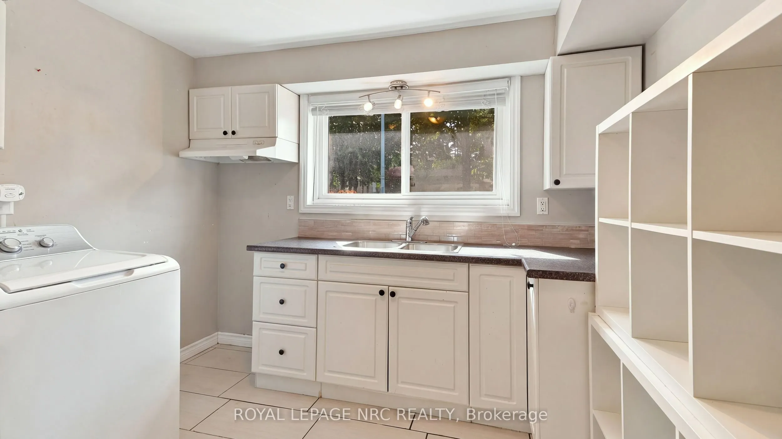 25 Sherwood Forest Trail