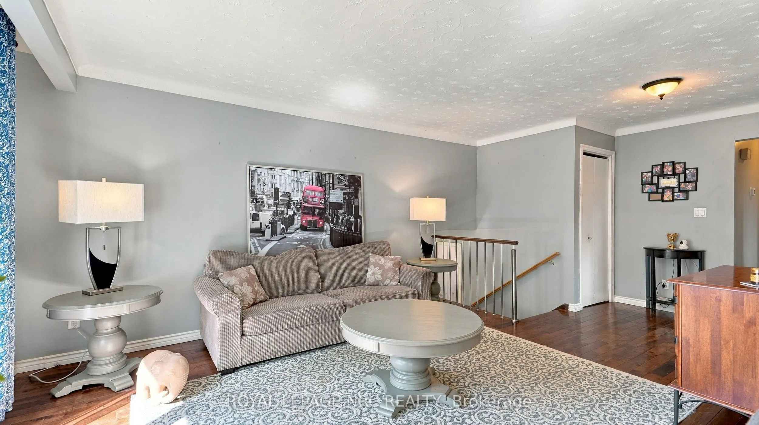 25 Sherwood Forest Trail