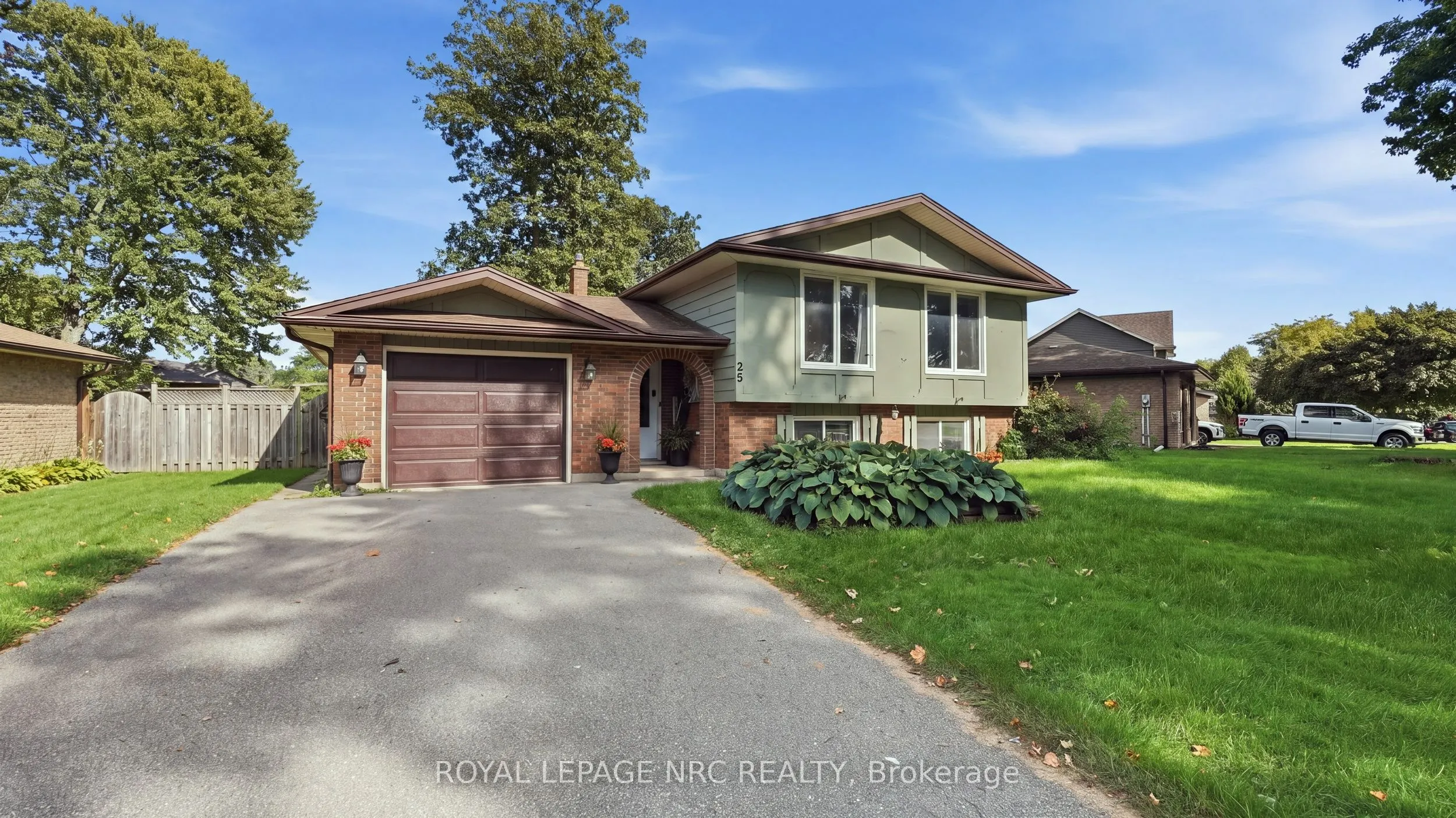 25 Sherwood Forest Trail