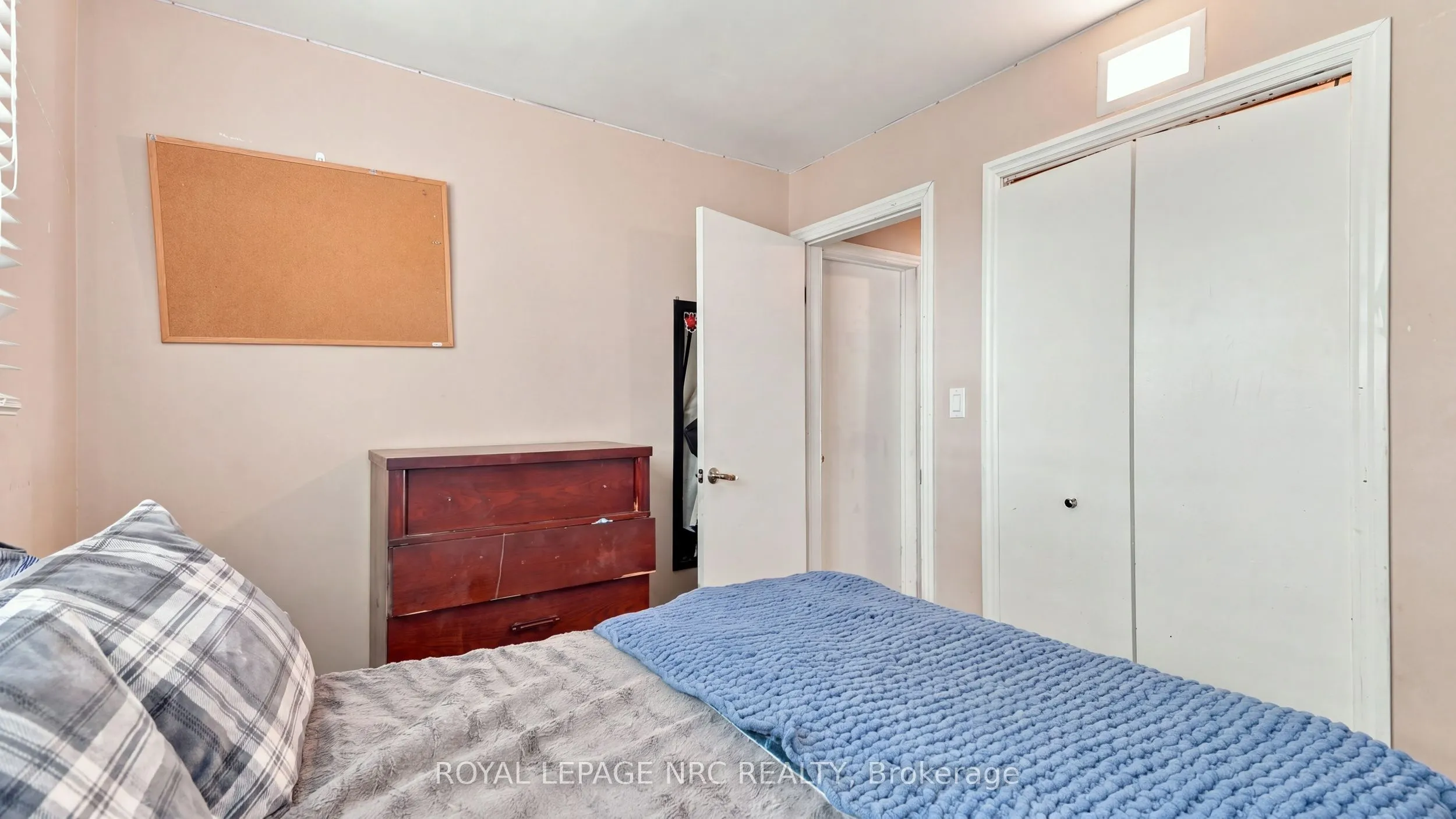 25 Sherwood Forest Trail