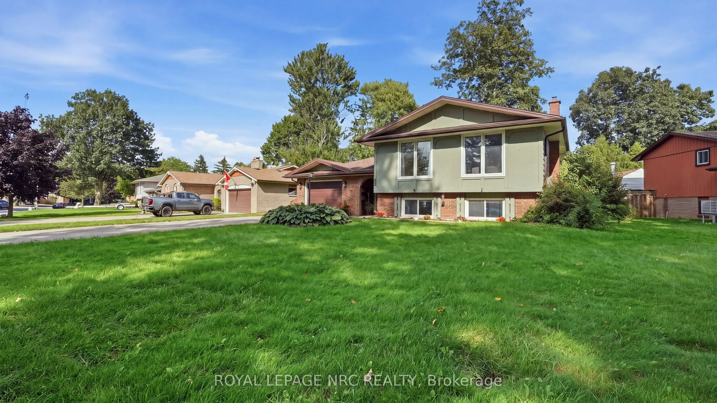 25 Sherwood Forest Trail