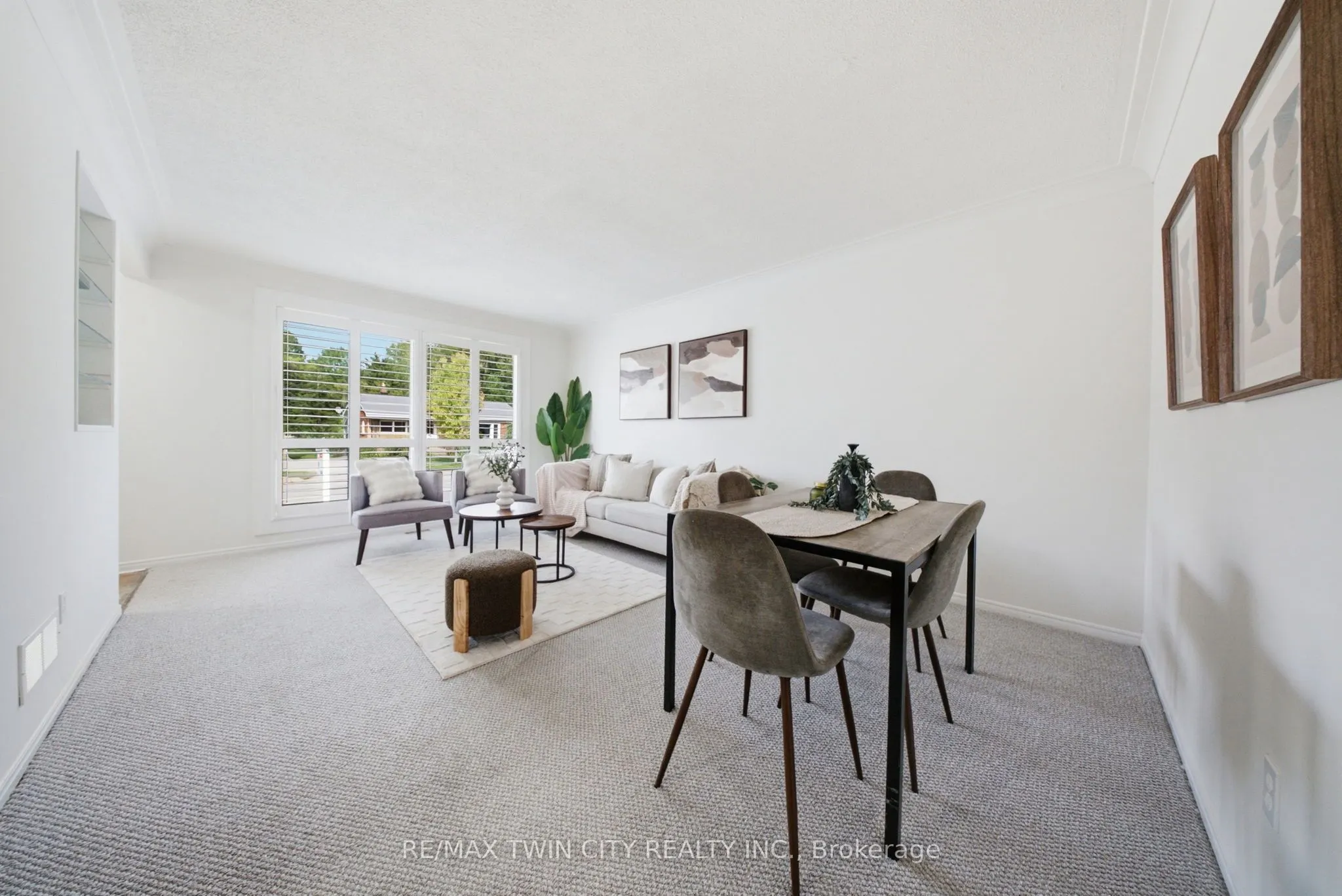 16 Burwell Street