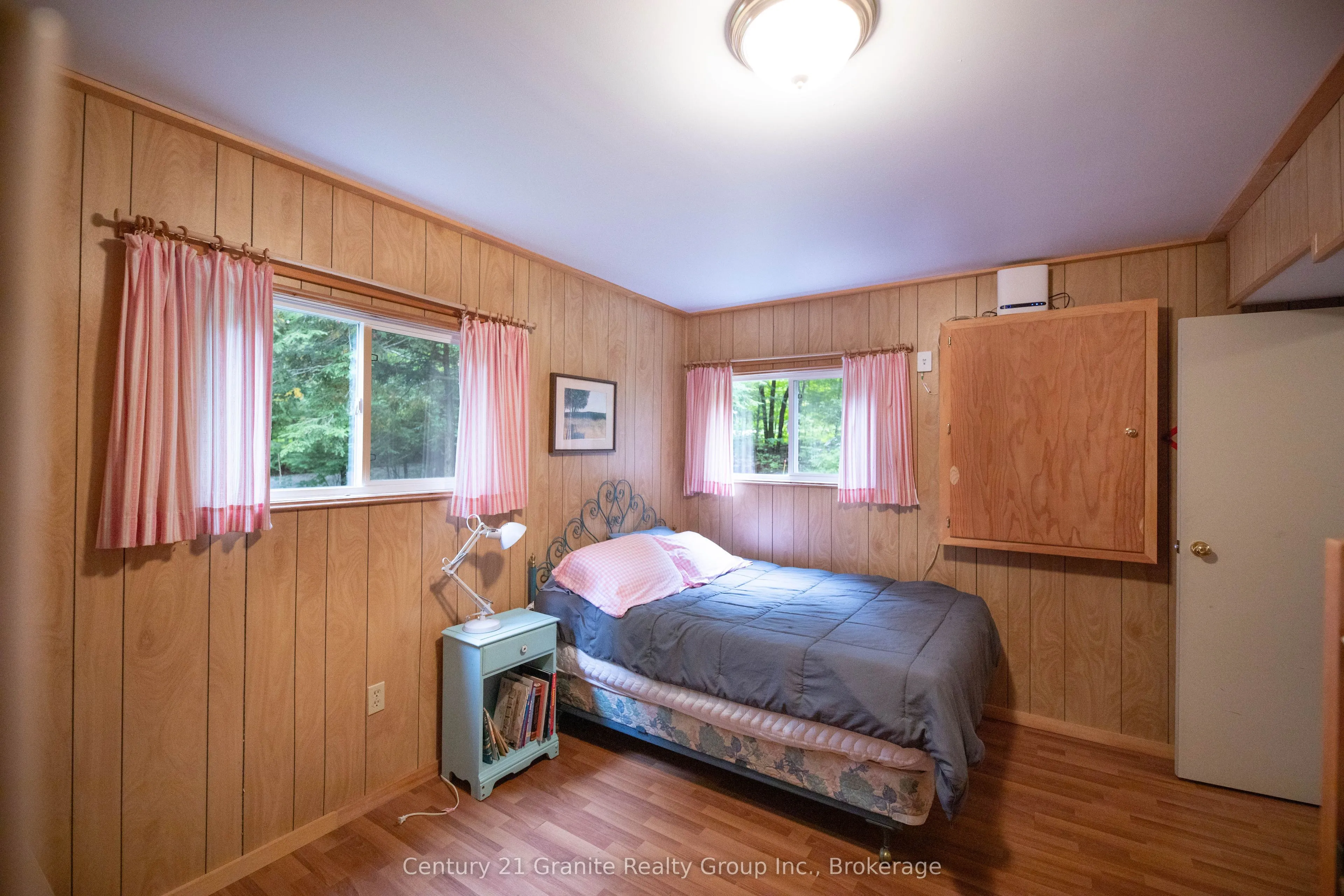 4943 Kennisis Lake Road