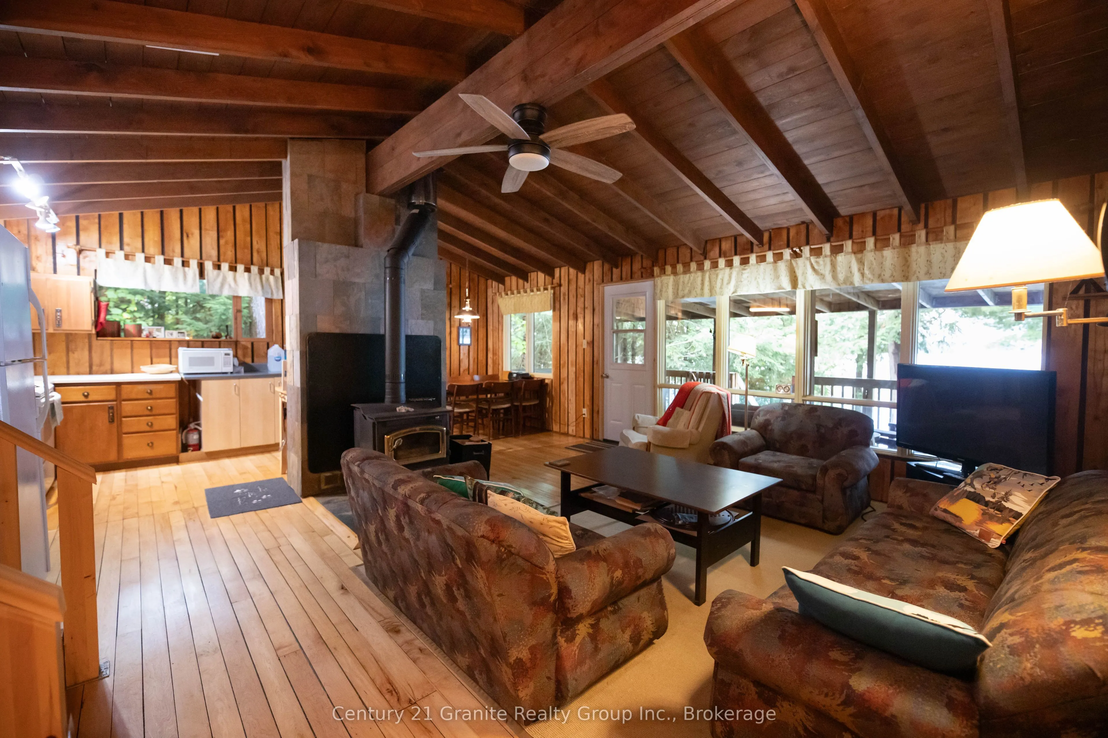 4943 Kennisis Lake Road