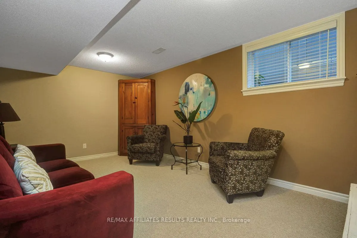 248 Bulrush Crescent