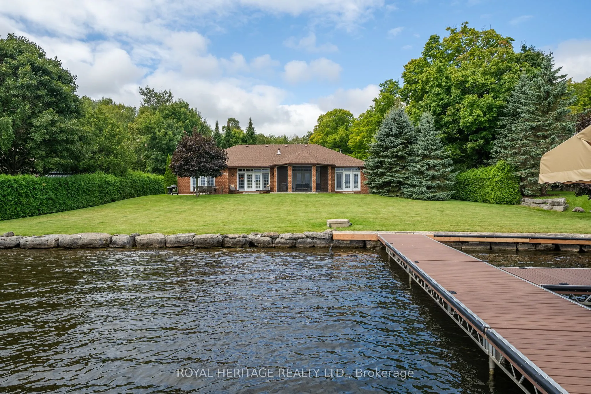 120 MCGREGOR Drive