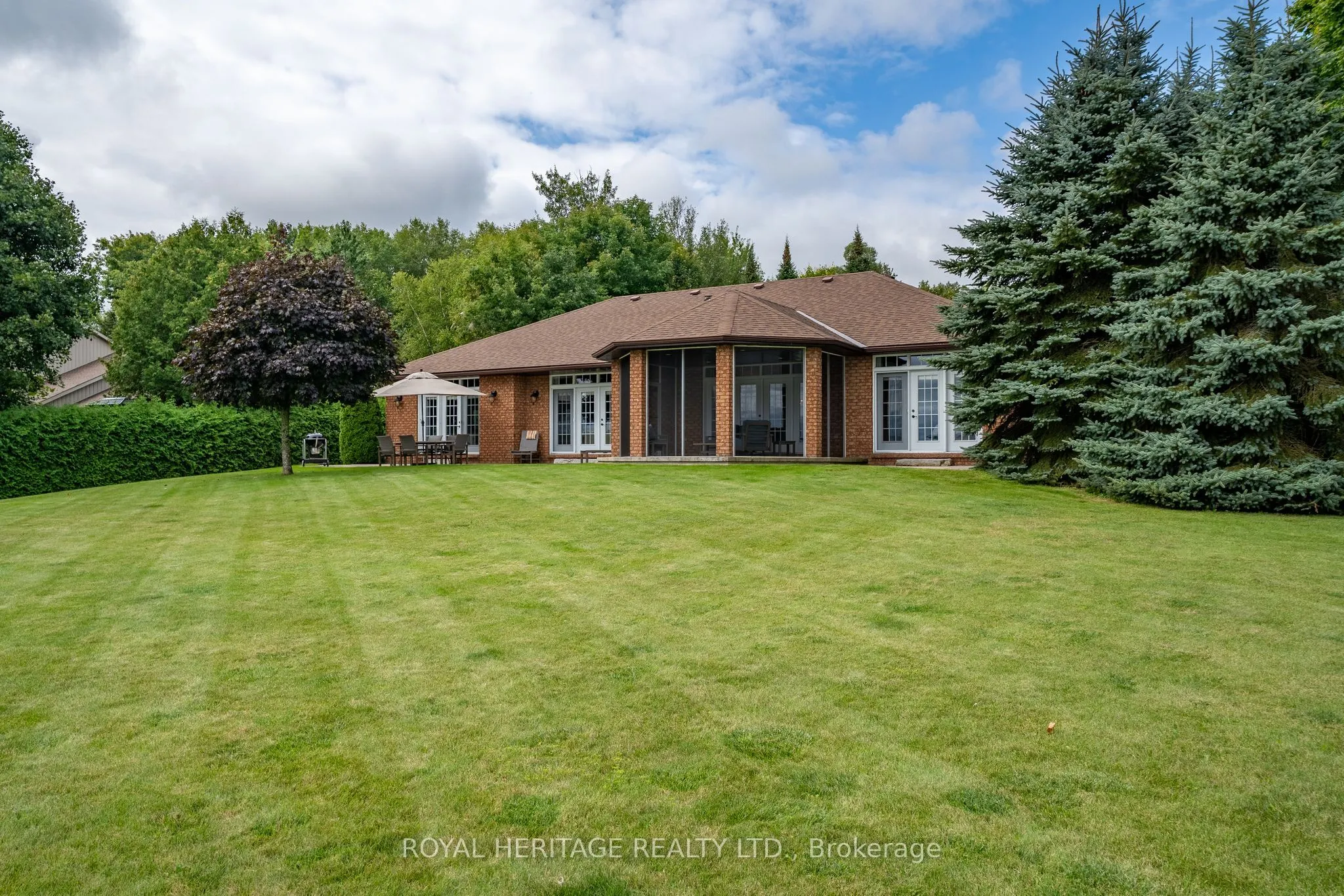 120 MCGREGOR Drive