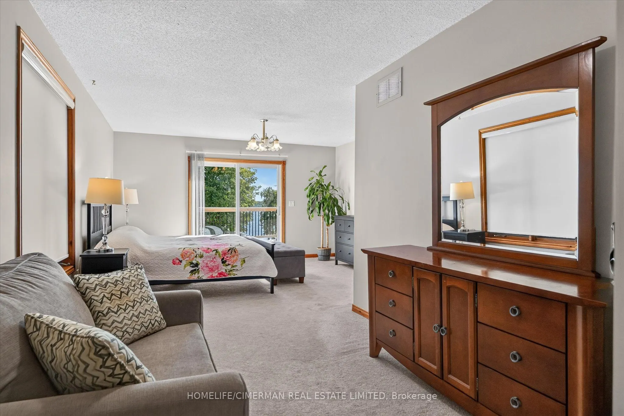 45 Admiral Drive