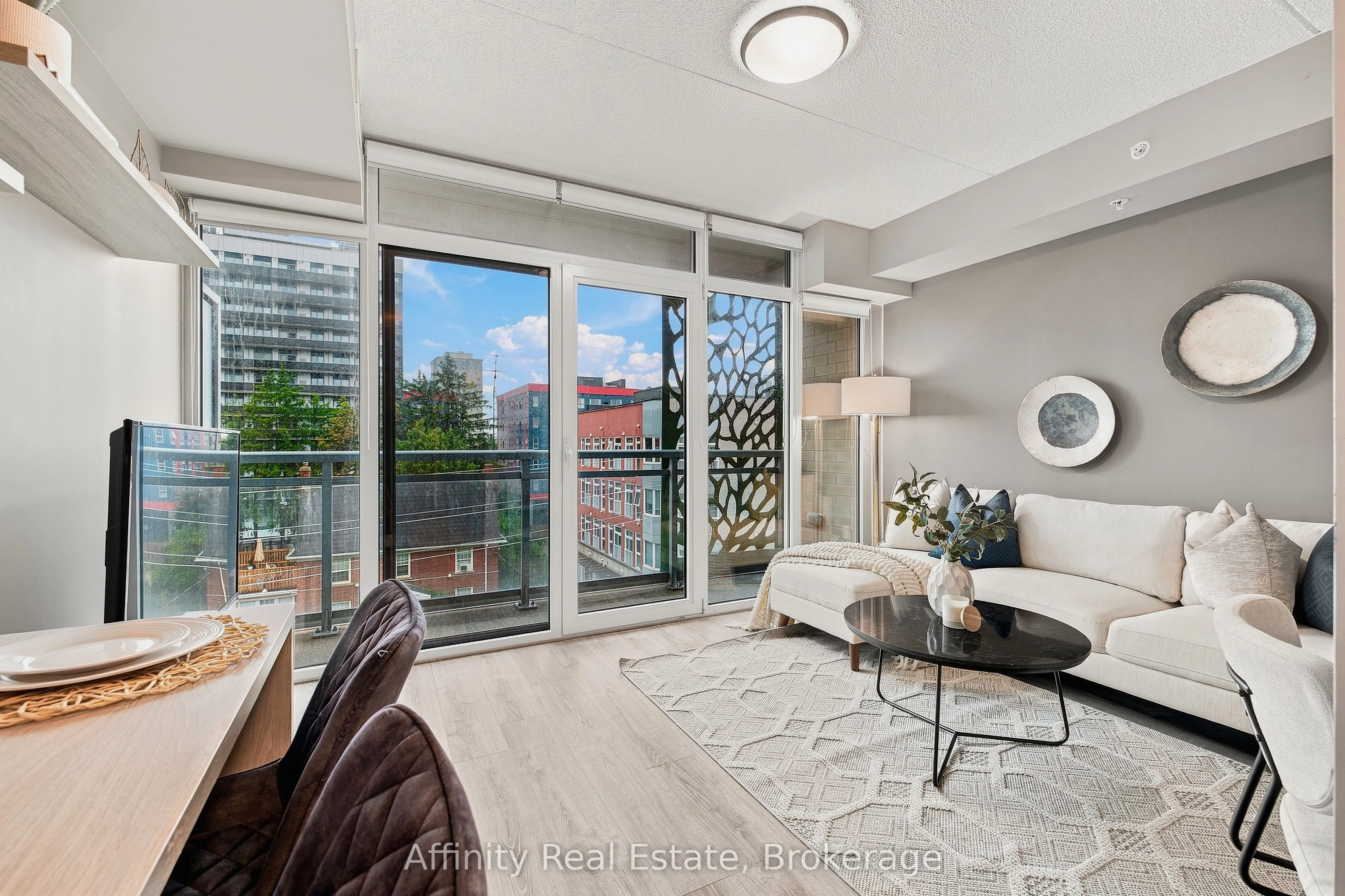 250 Albert Street #615