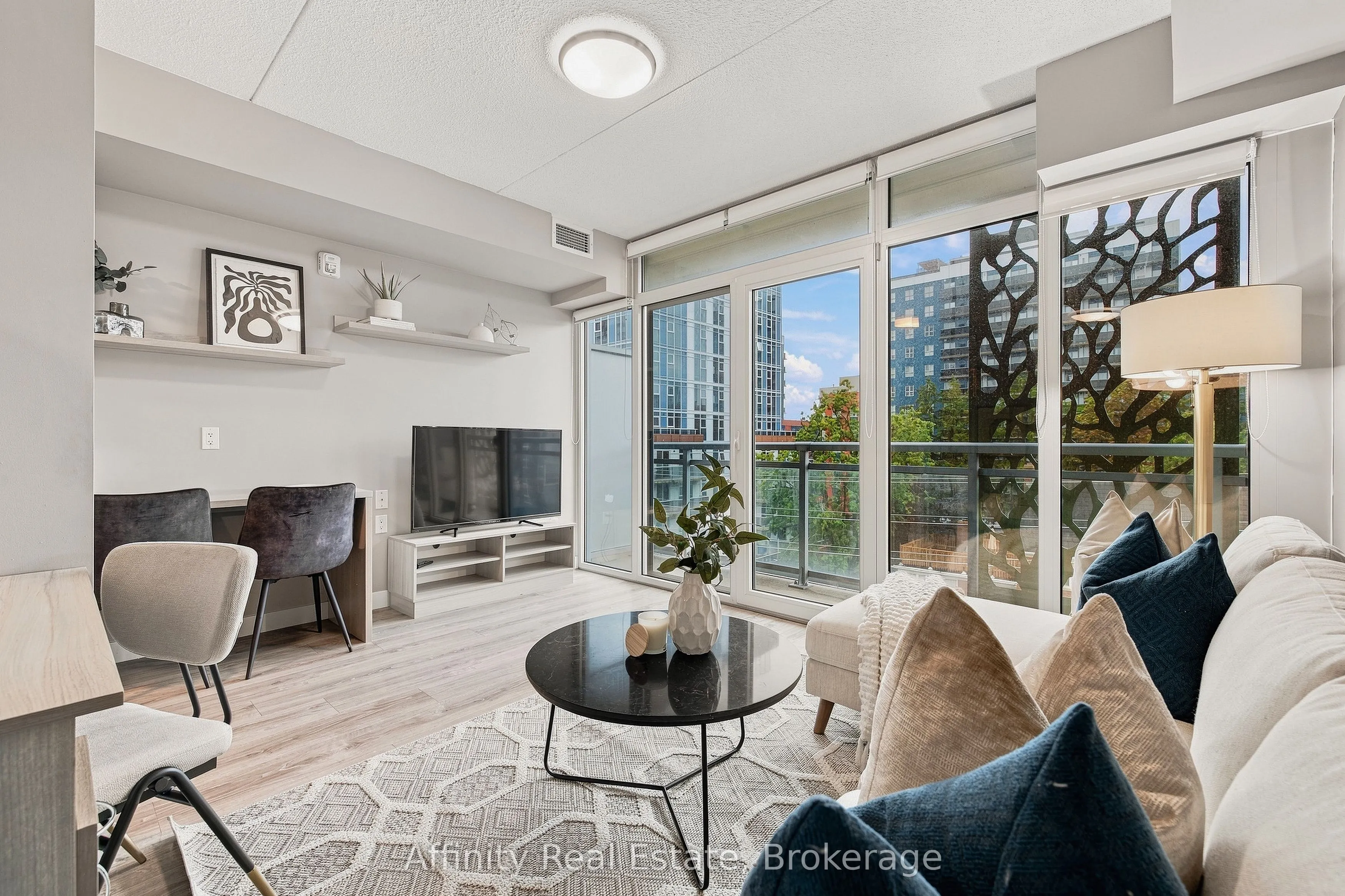 250 Albert Street #615