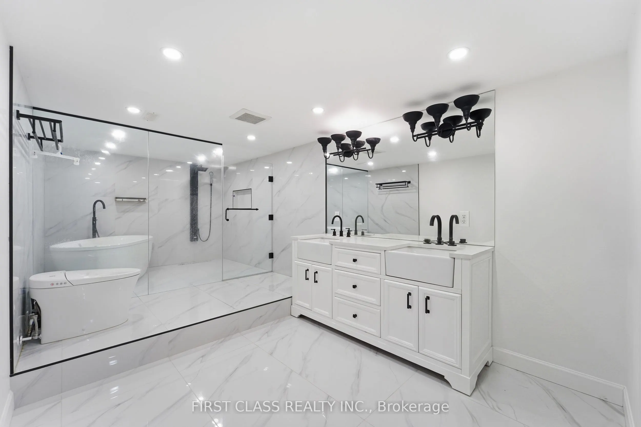 424 Concession Rd 8 E