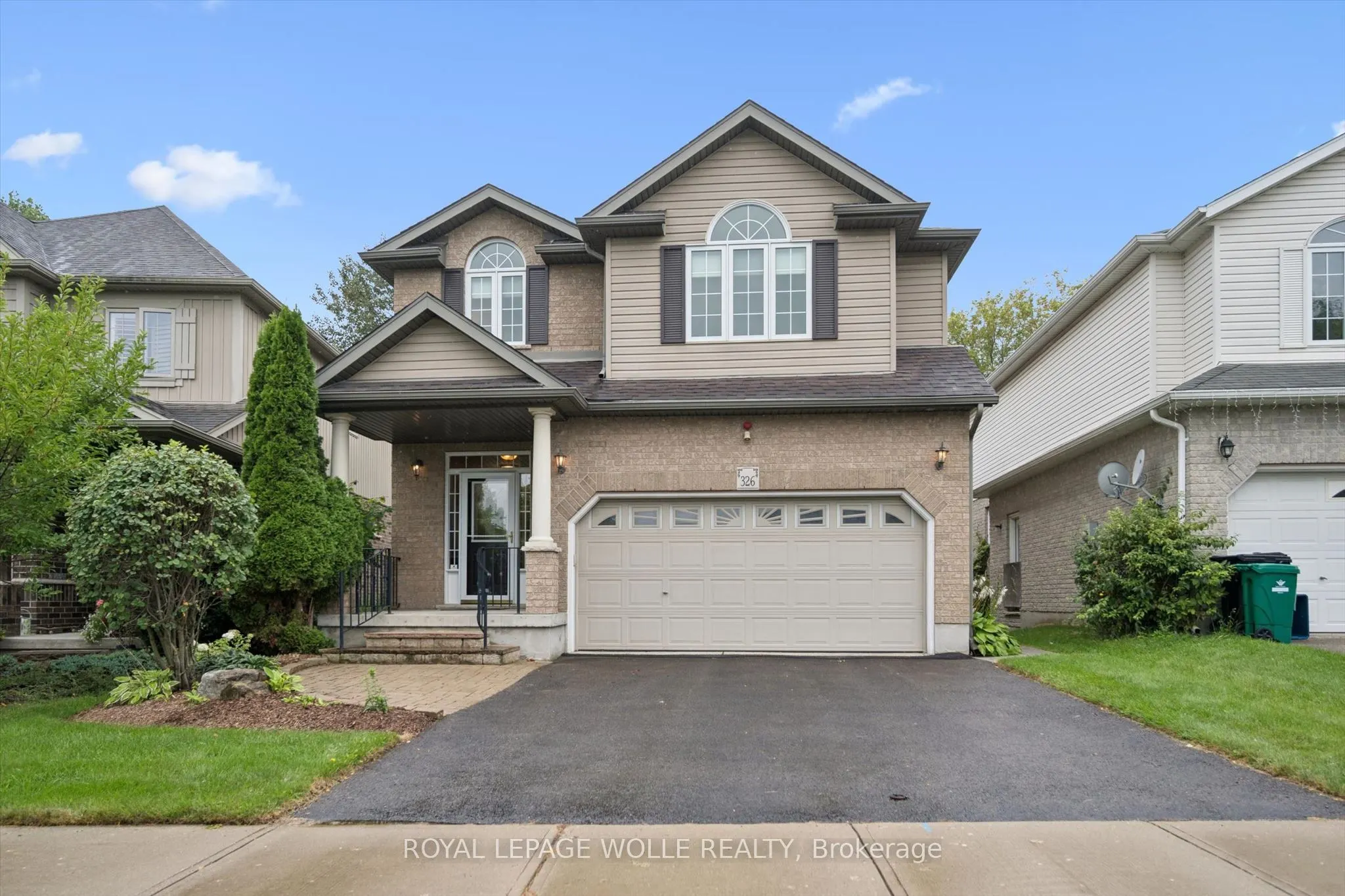 326 Tealby Crescent