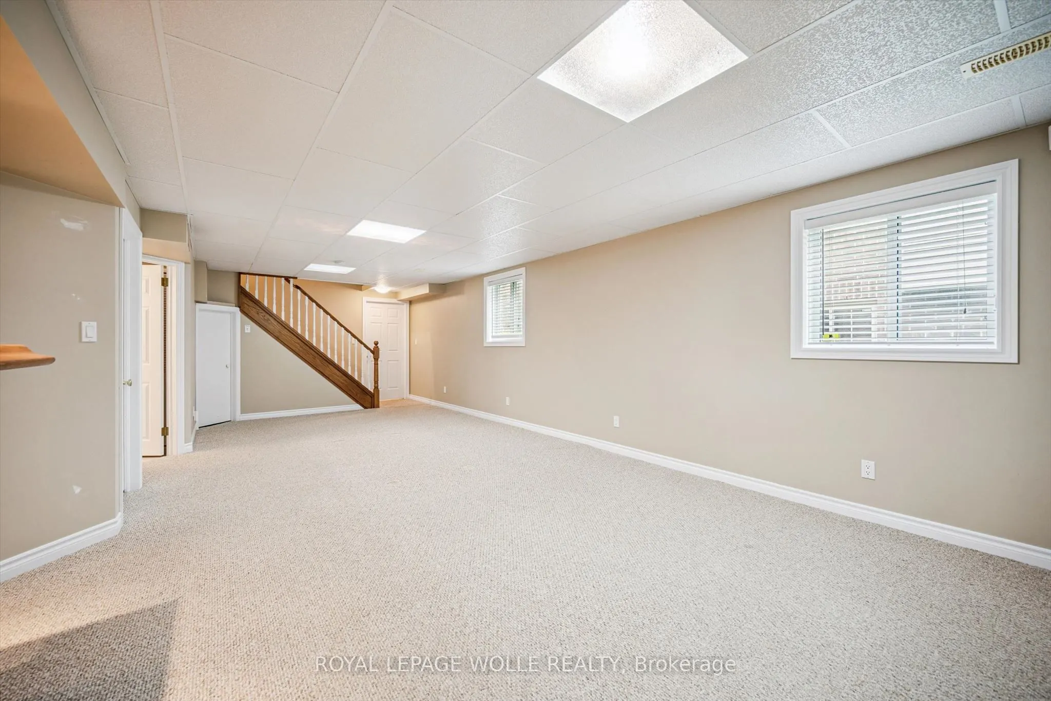 326 Tealby Crescent