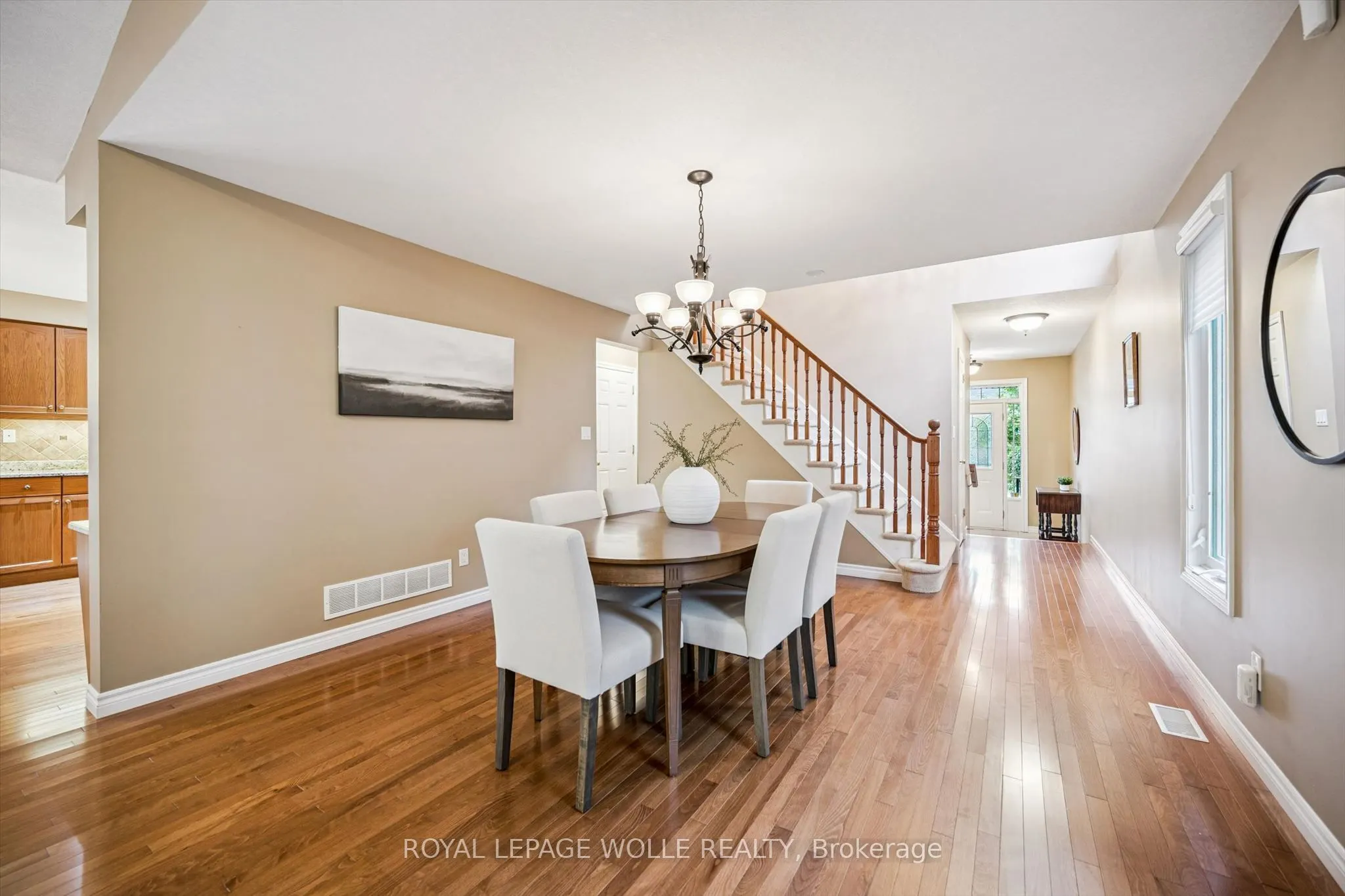 326 Tealby Crescent