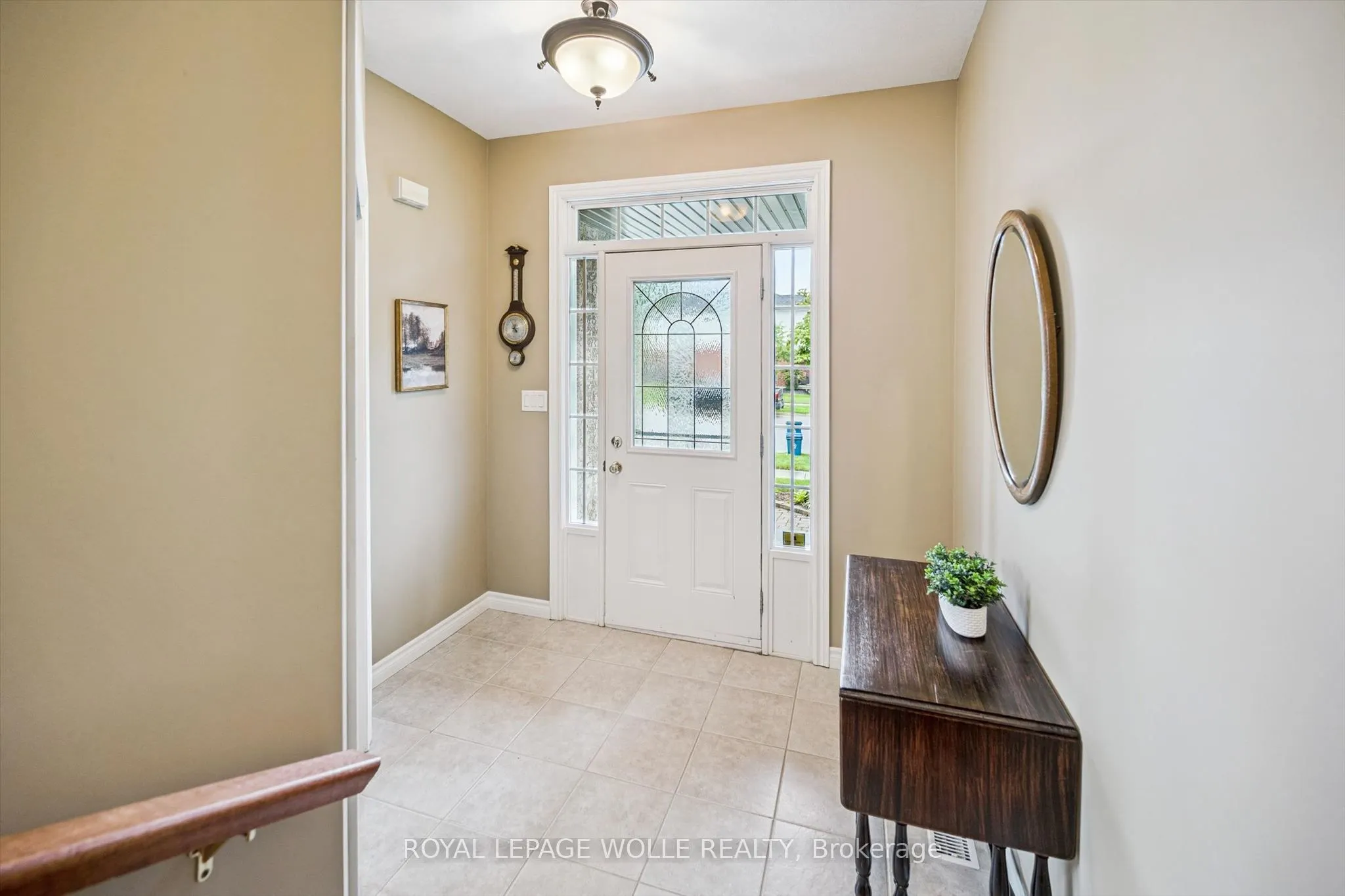 326 Tealby Crescent