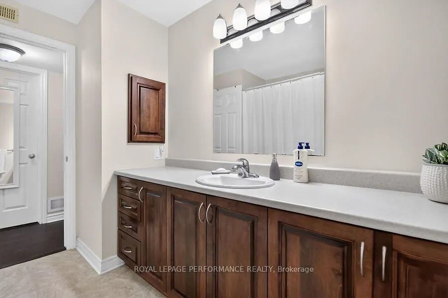 510 Stonefield Private #5