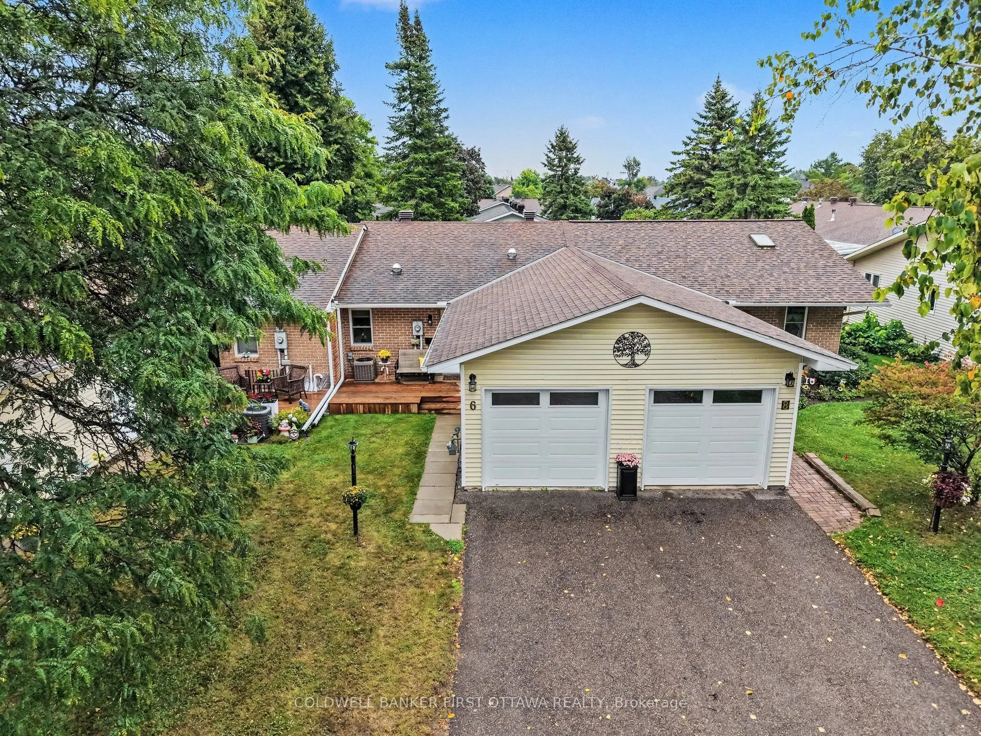 6 Bathurst Road #3