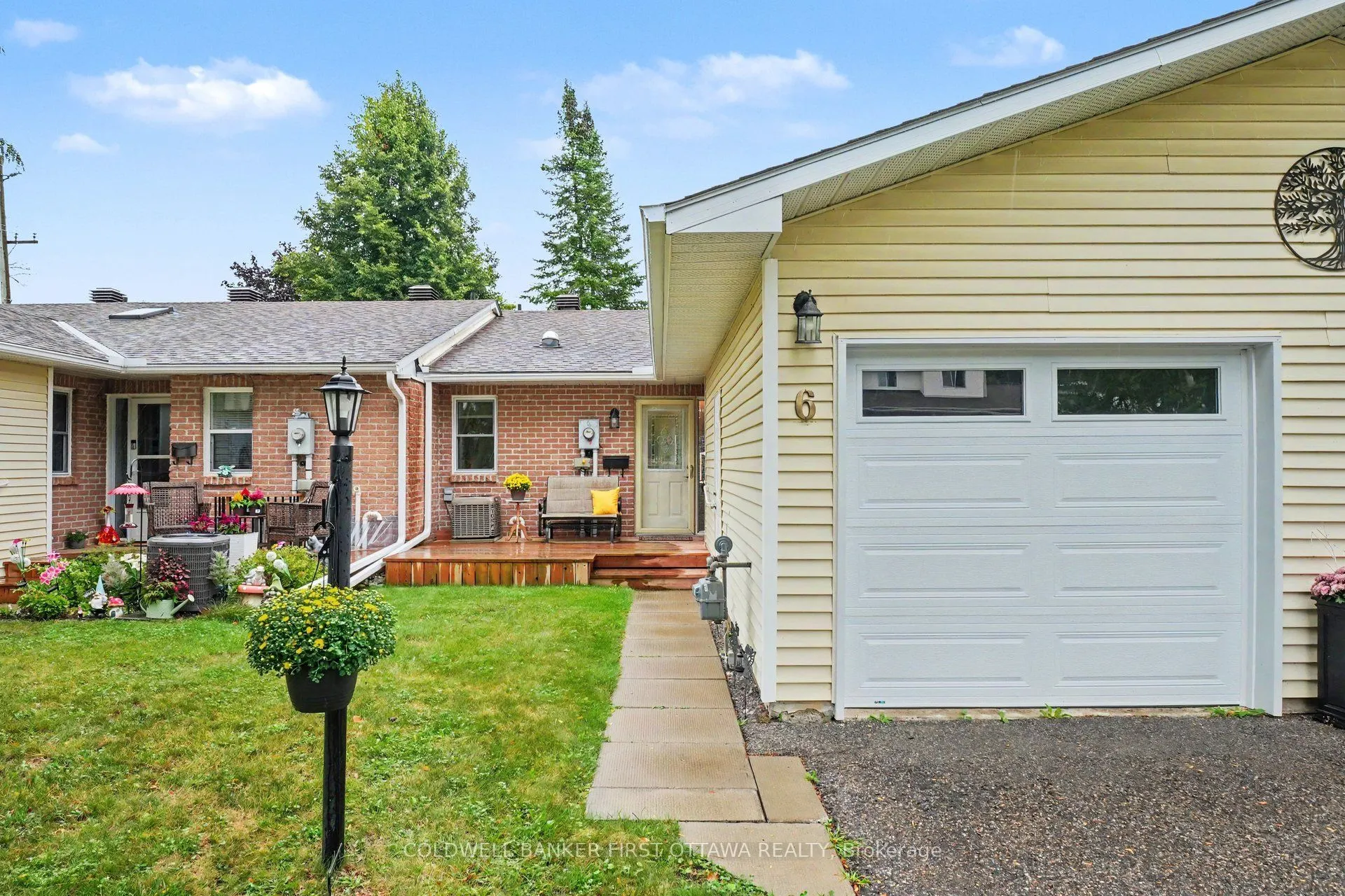6 Bathurst Road #3