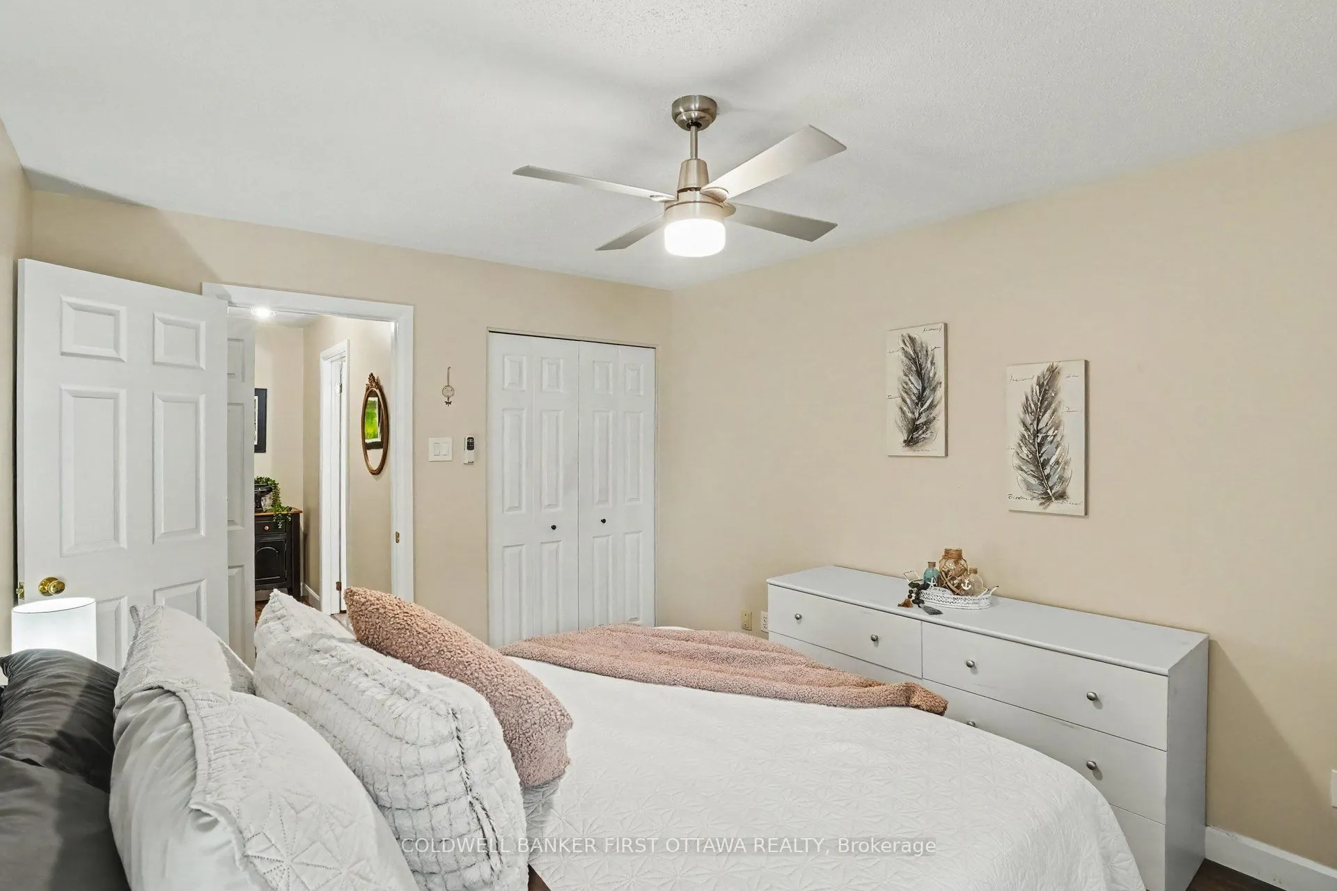 6 Bathurst Road #3