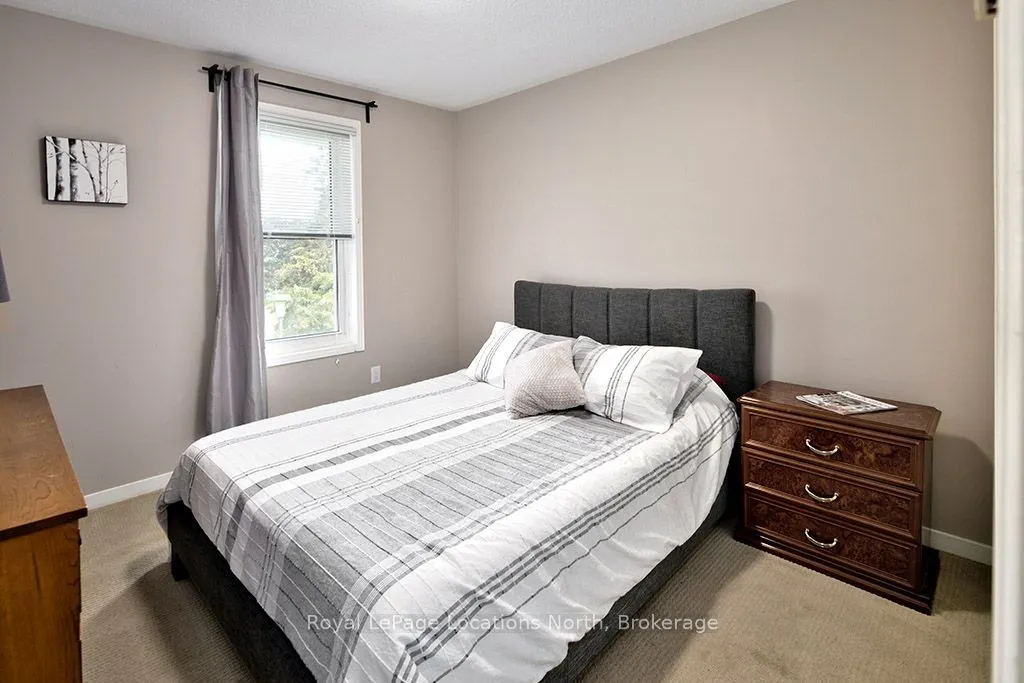 127 Alfred Street W #44