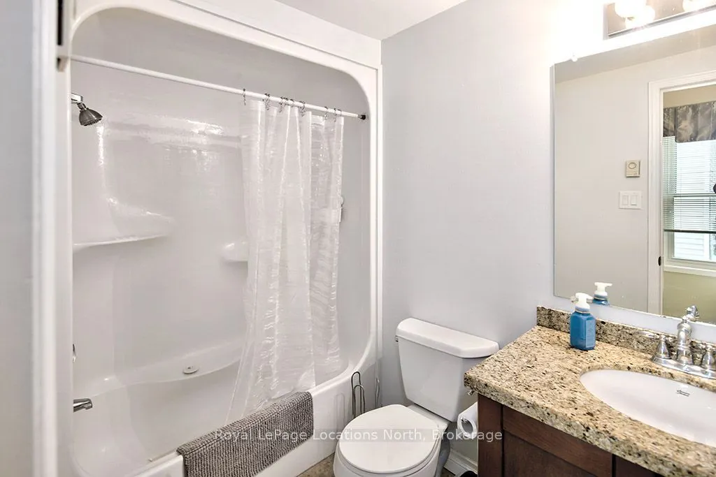 127 Alfred Street W #44