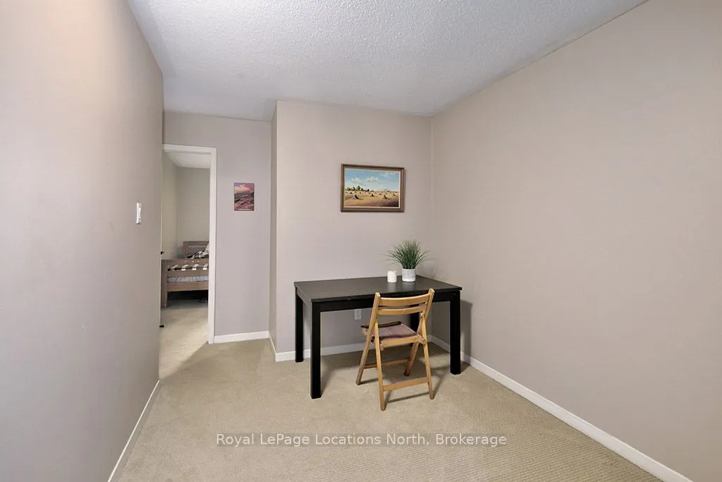 127 Alfred Street W #44