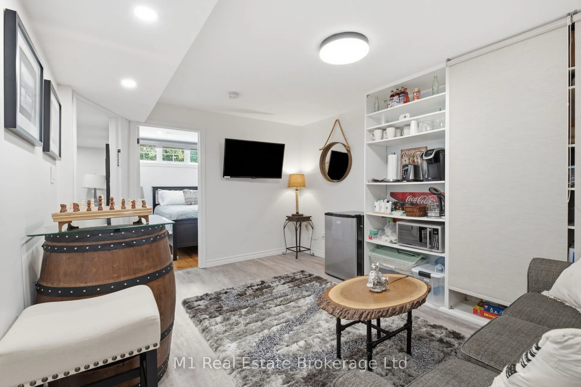 308 Daniel Crescent