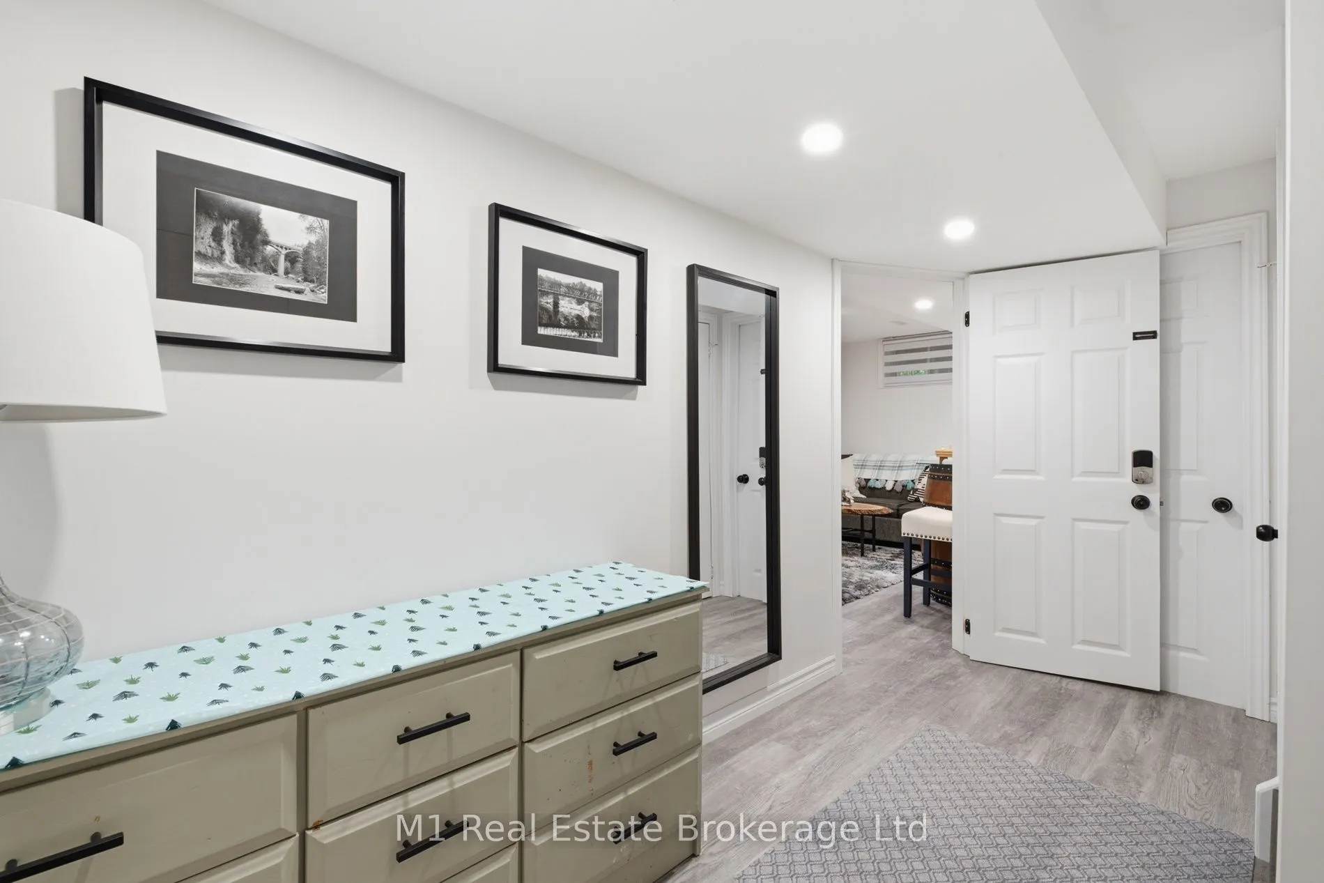 308 Daniel Crescent