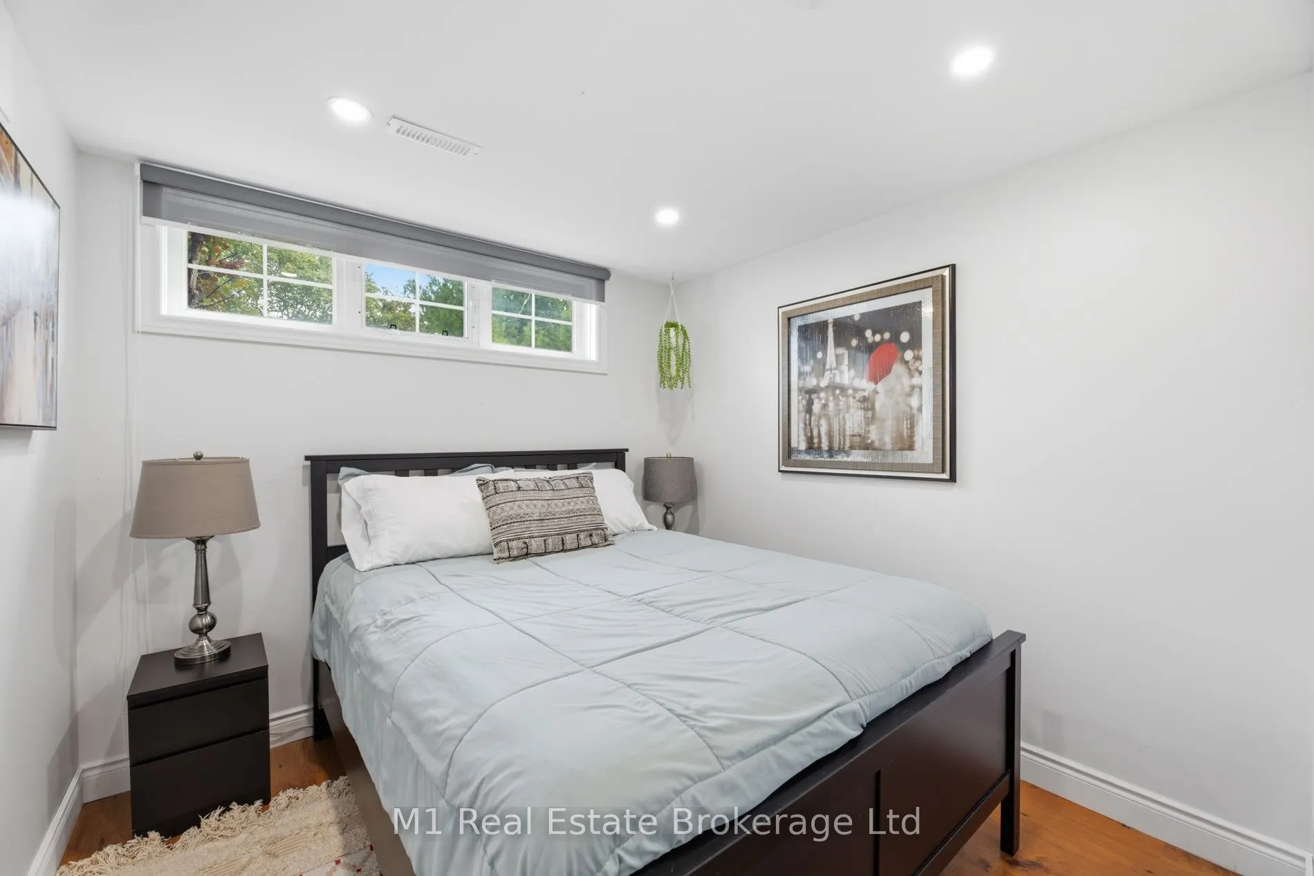 308 Daniel Crescent