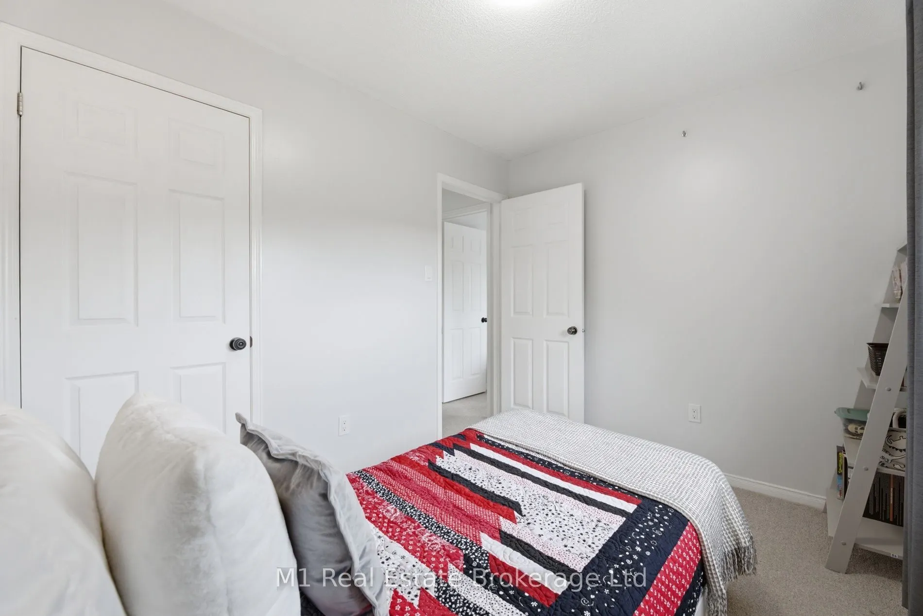 308 Daniel Crescent