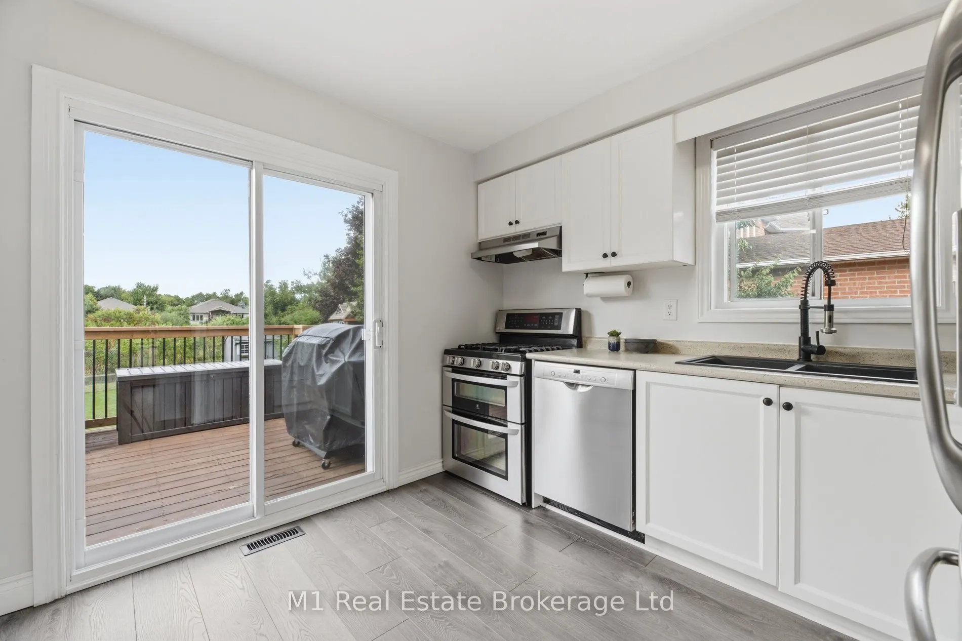 308 Daniel Crescent