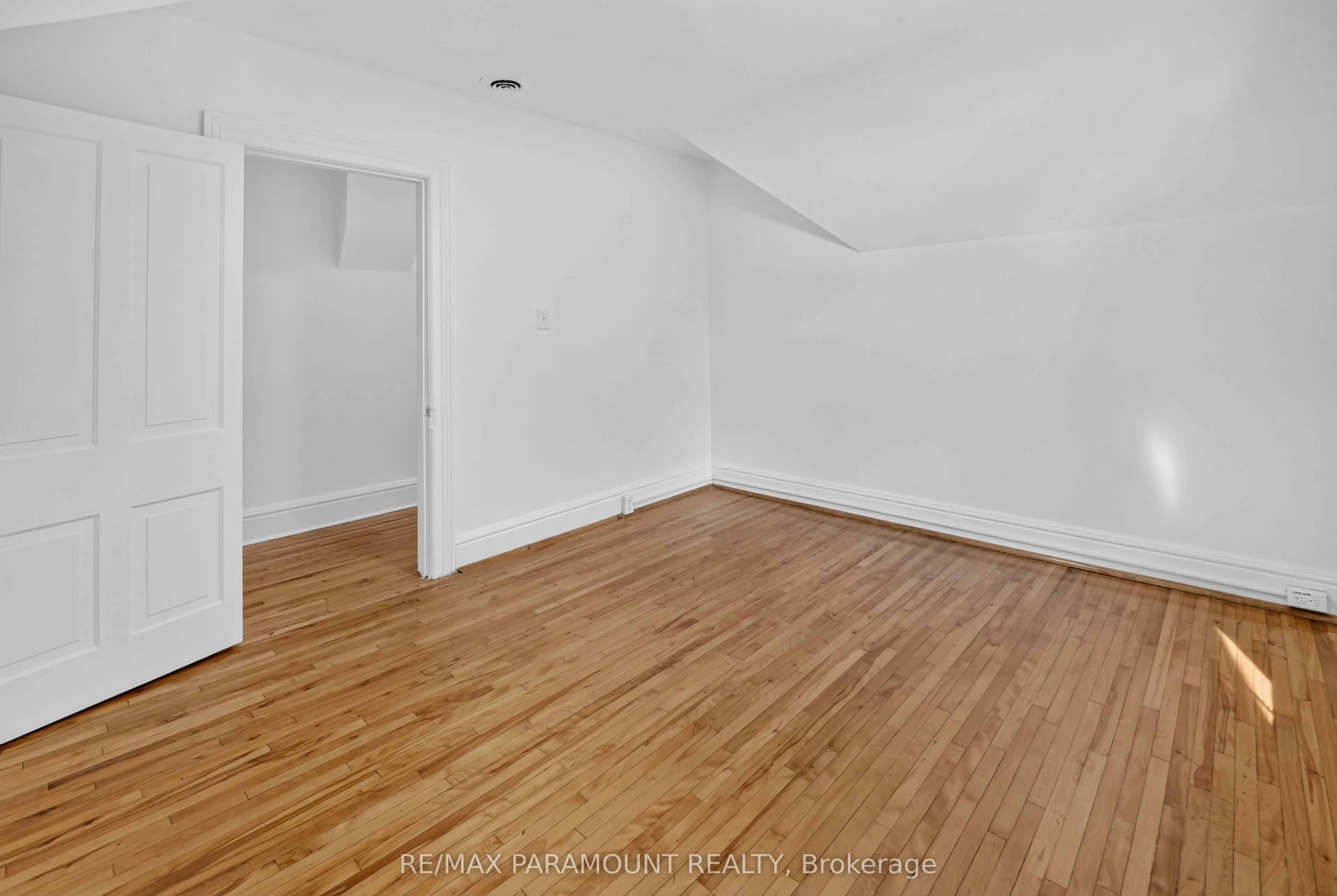 83 Concession Street