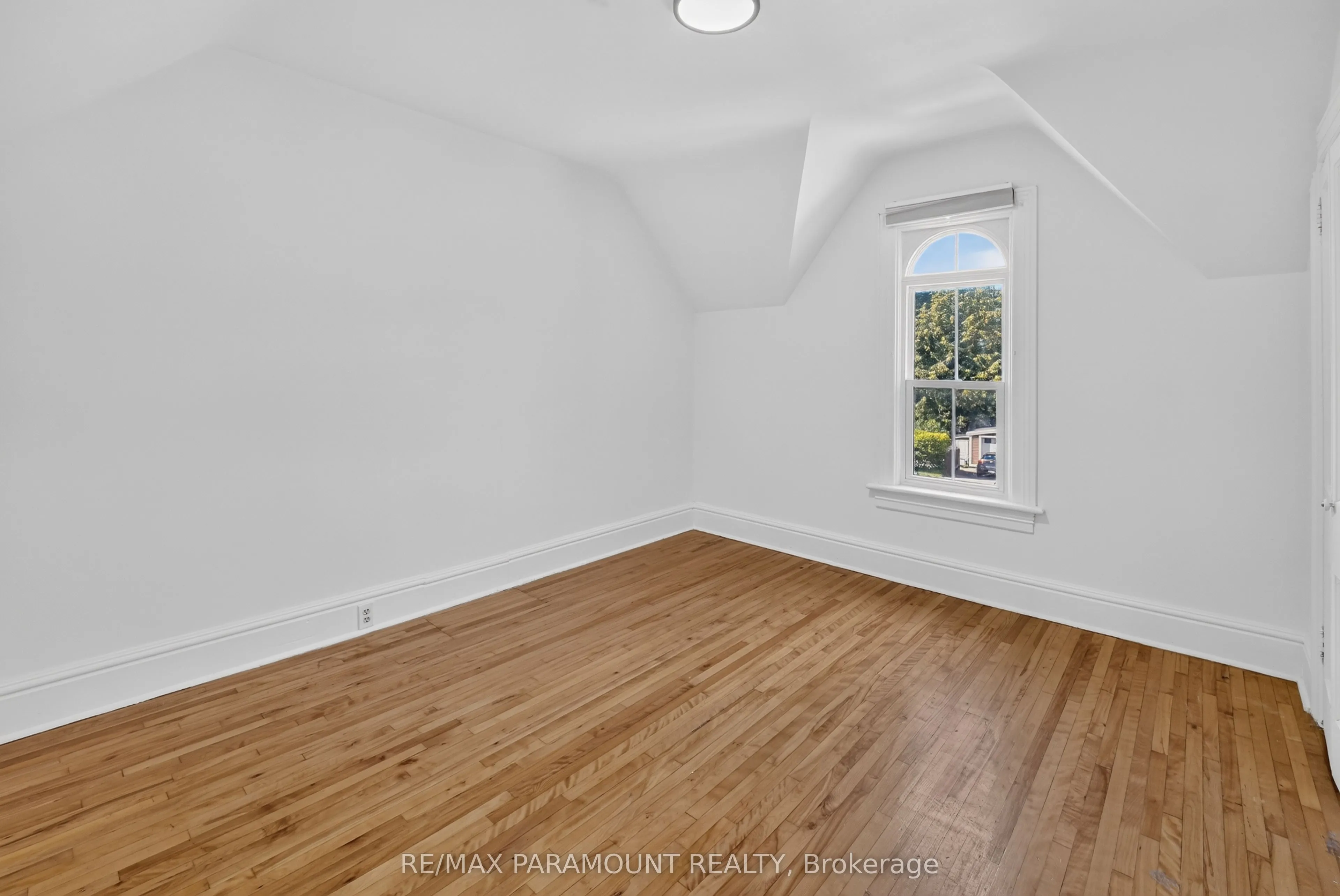 83 Concession Street