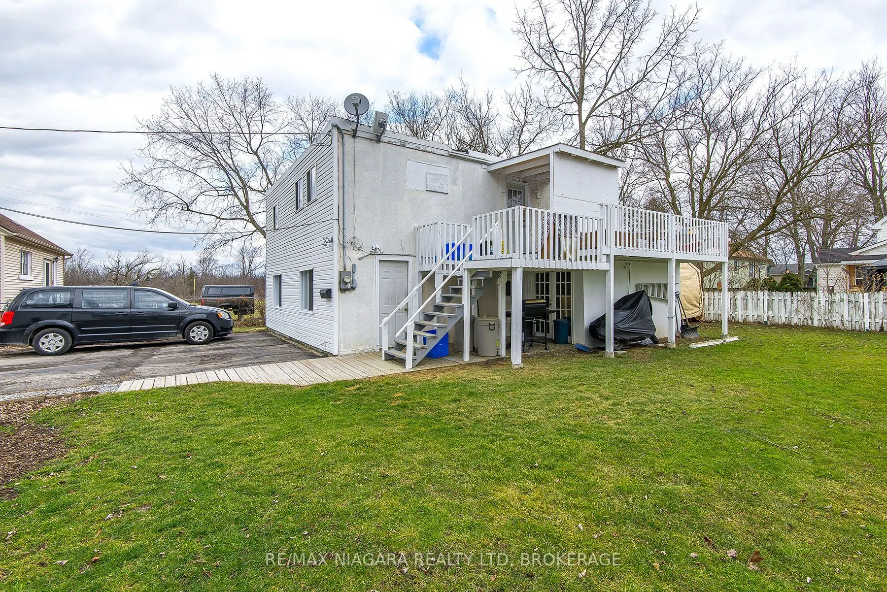 255 Mellanby Avenue