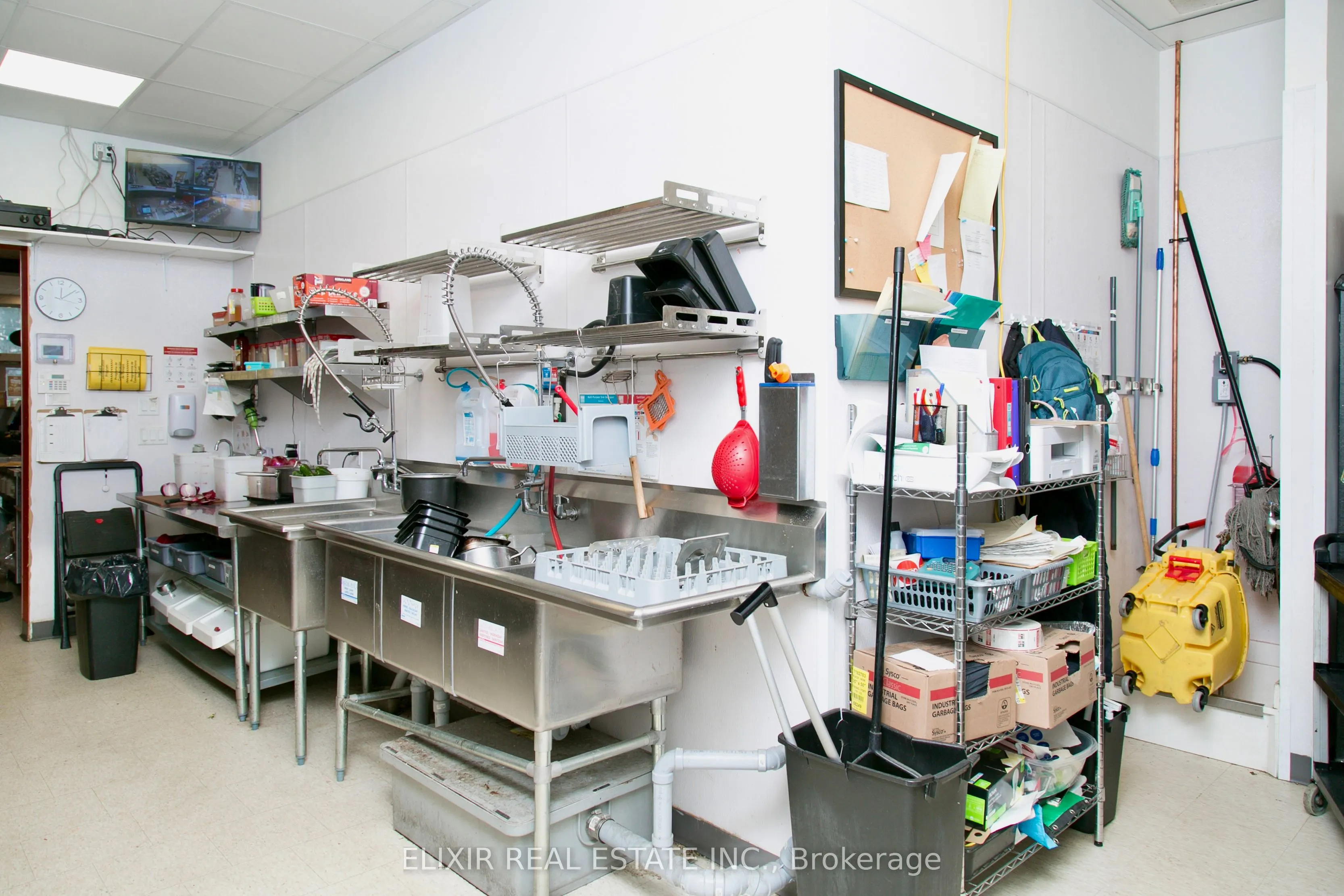 1475 Huron Church Road