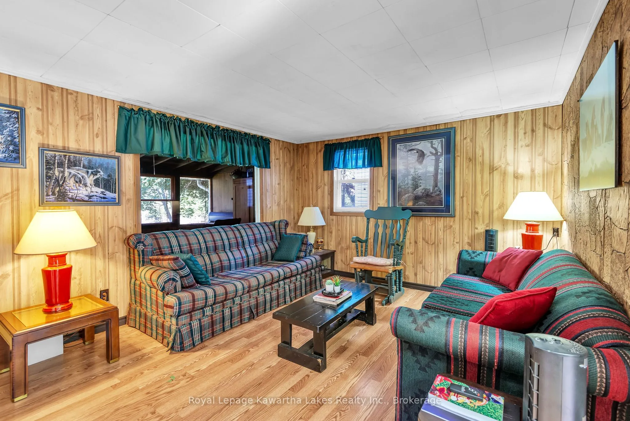 32 Sunset Lane