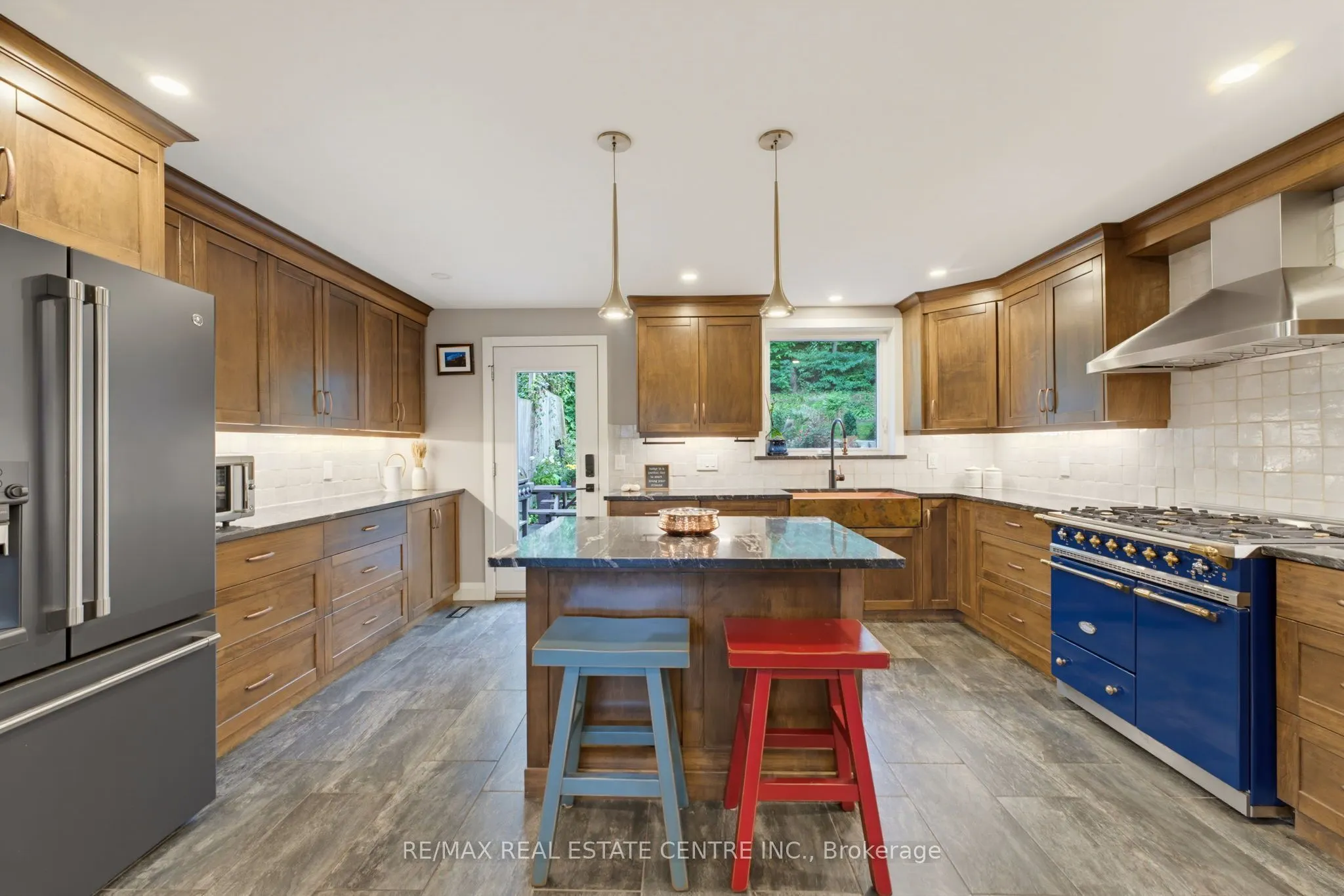 15 First Street S