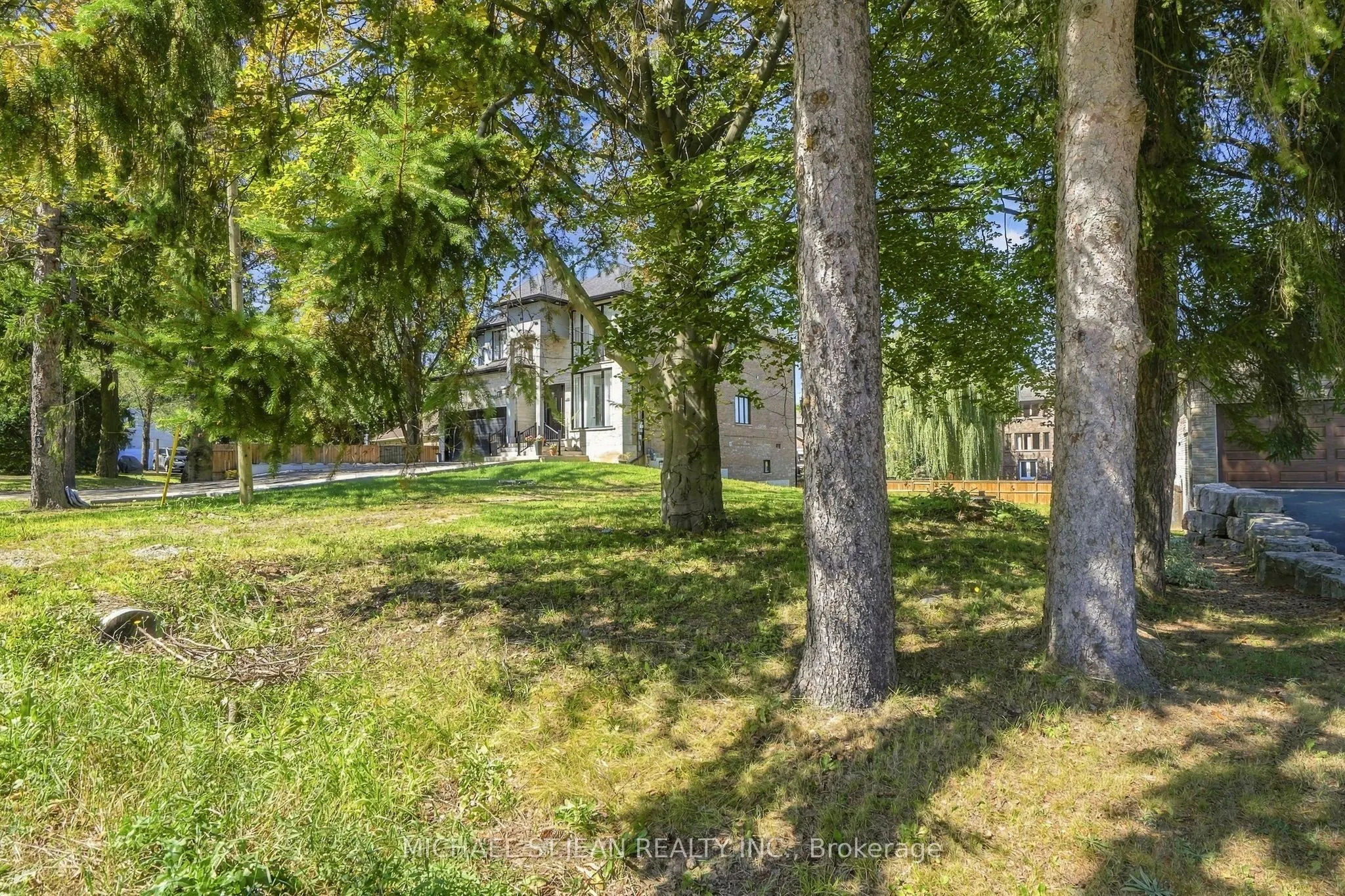657 Mohawk Road