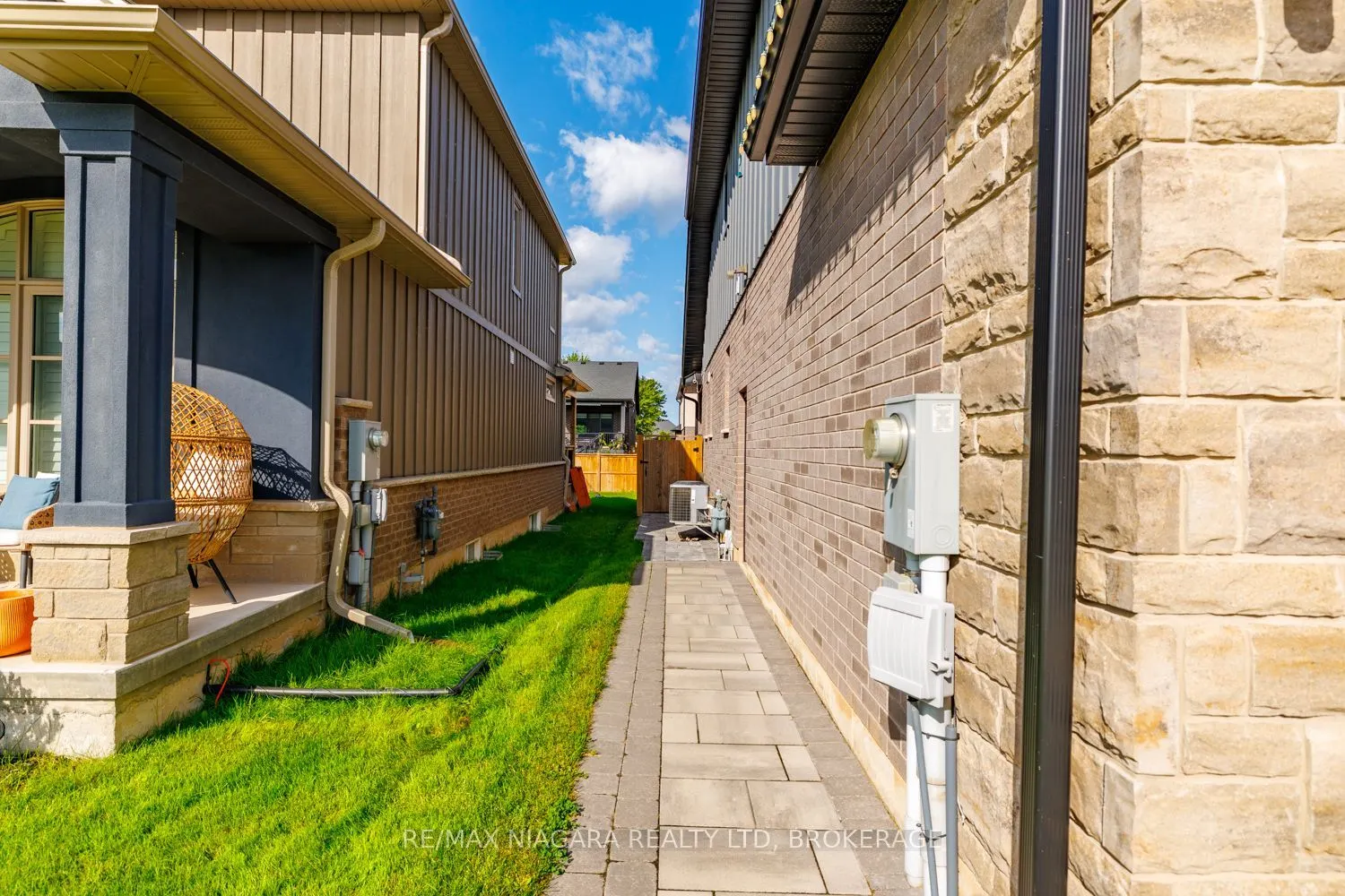3603 CANFIELD Crescent