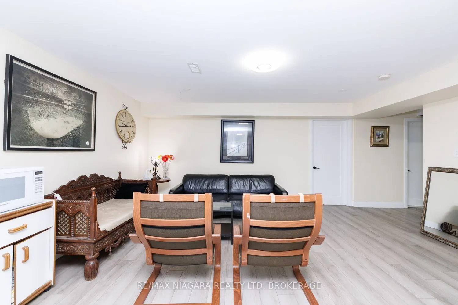 3603 CANFIELD Crescent
