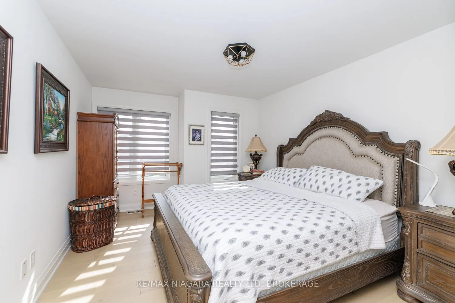 3603 CANFIELD Crescent