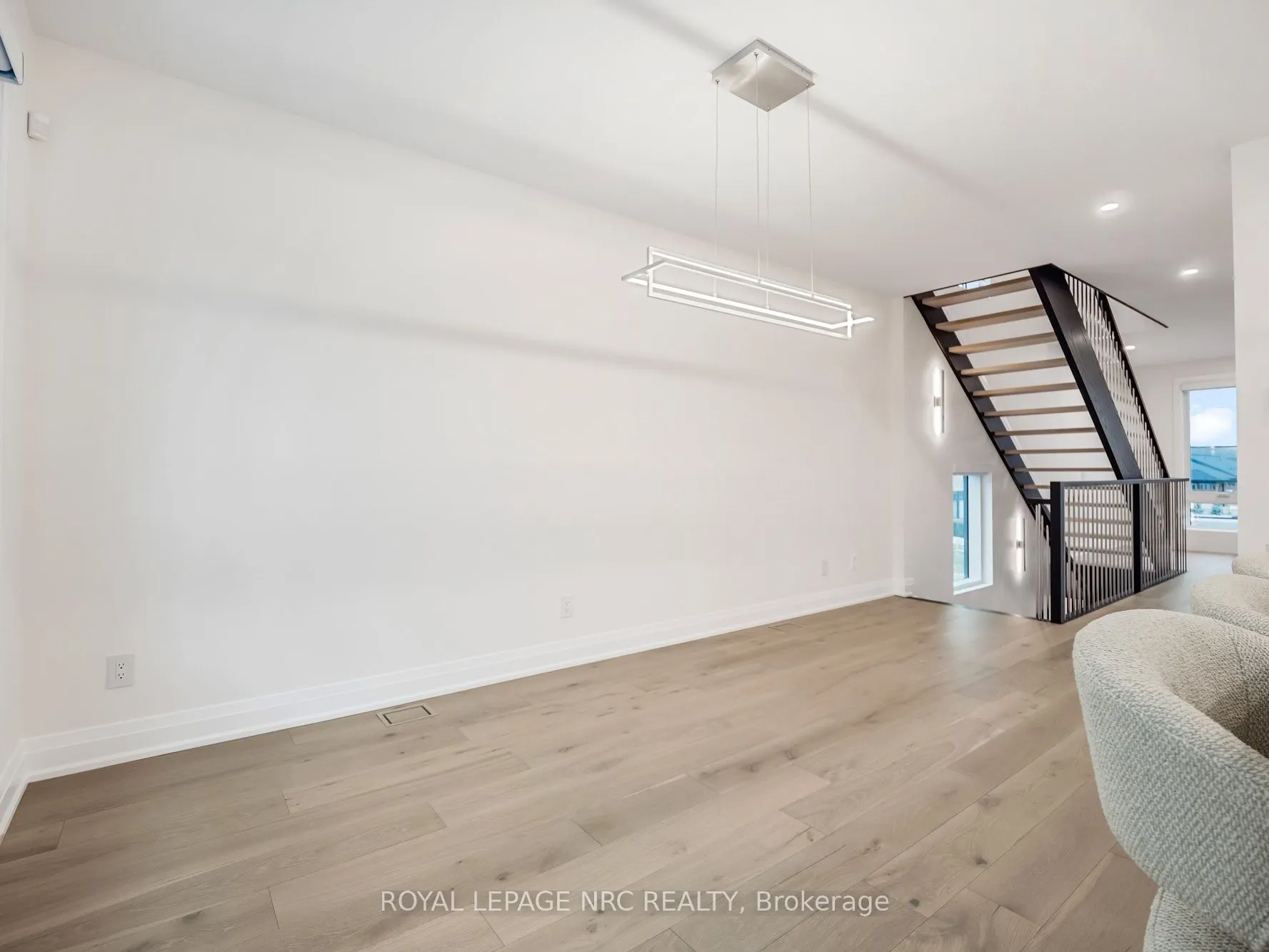 153 PORT ROBINSON Road #I
