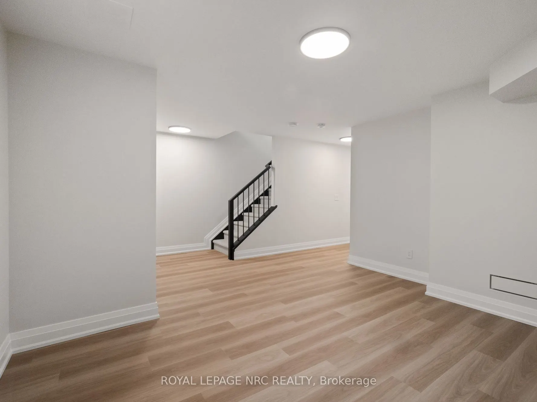 100 Moody Street #7