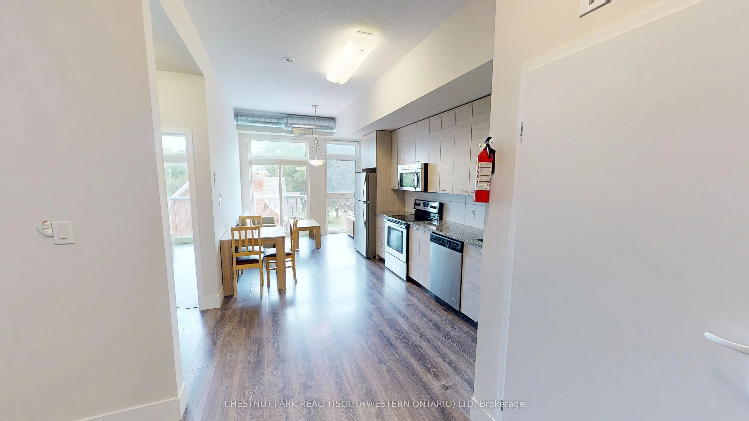 253 Albert Street #216