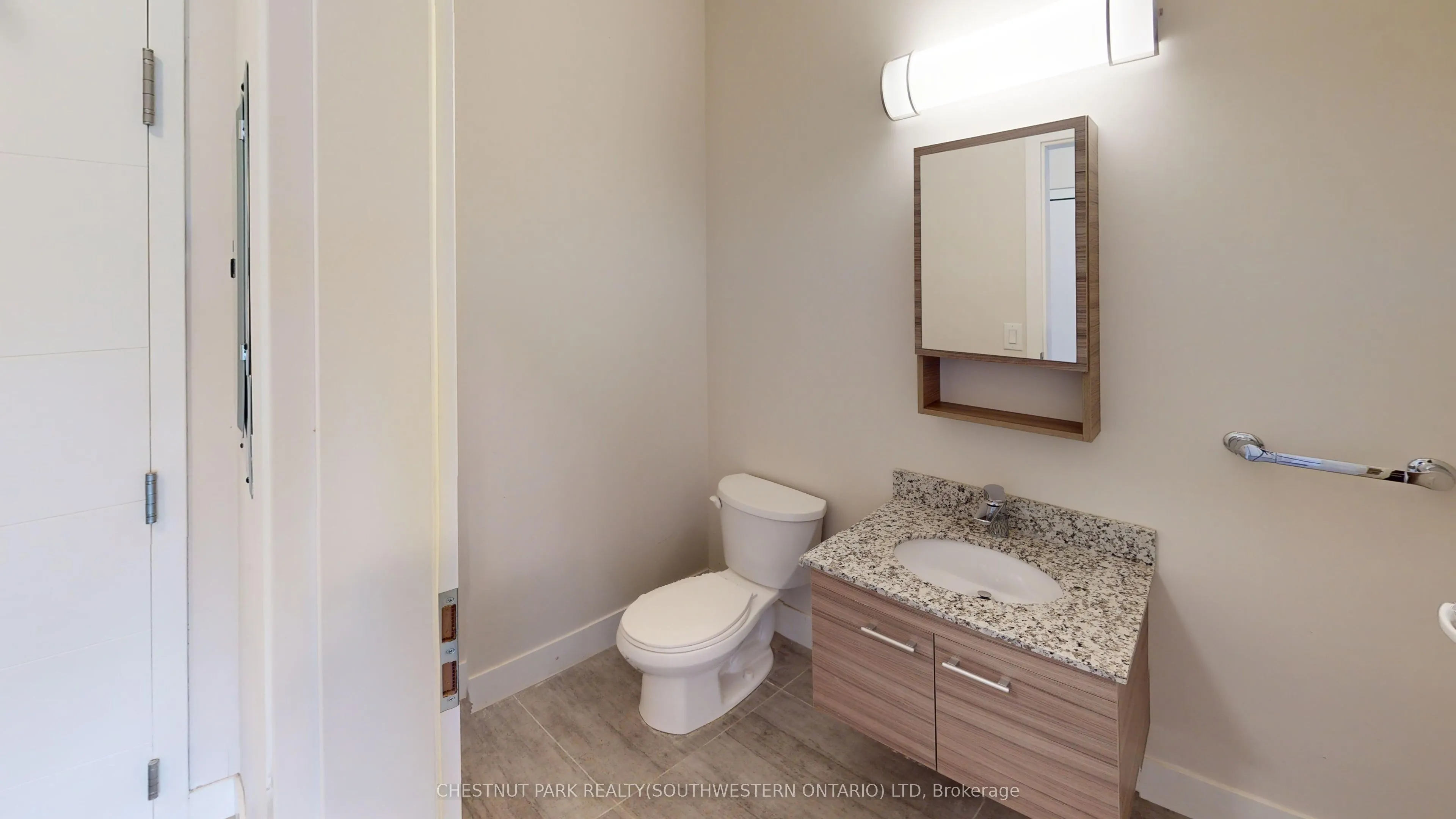 253 Albert Street #216