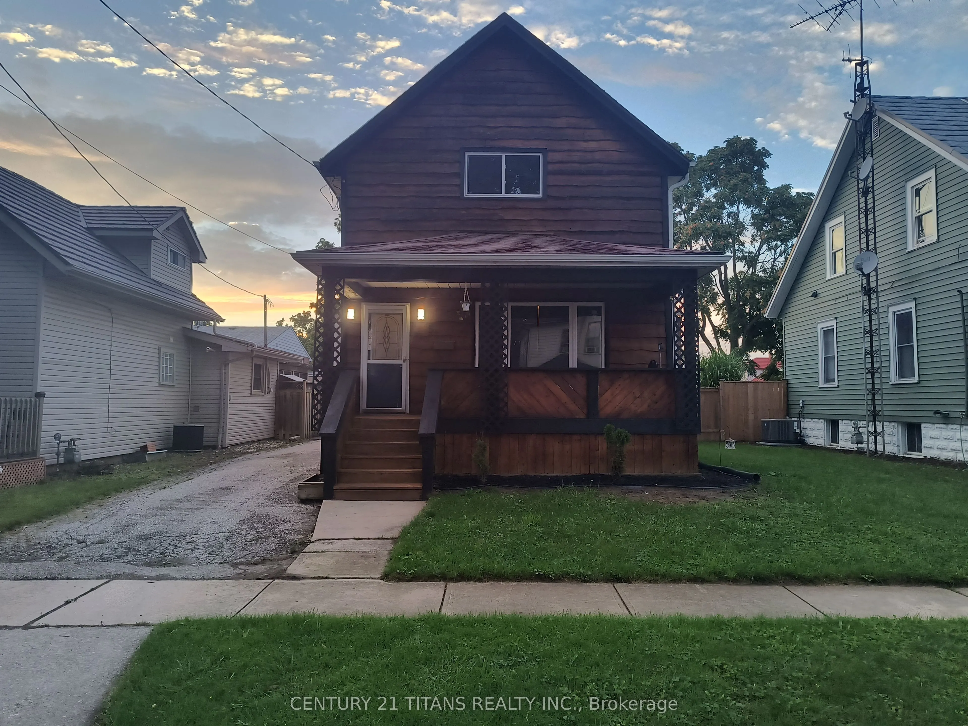 5 Poplar Street