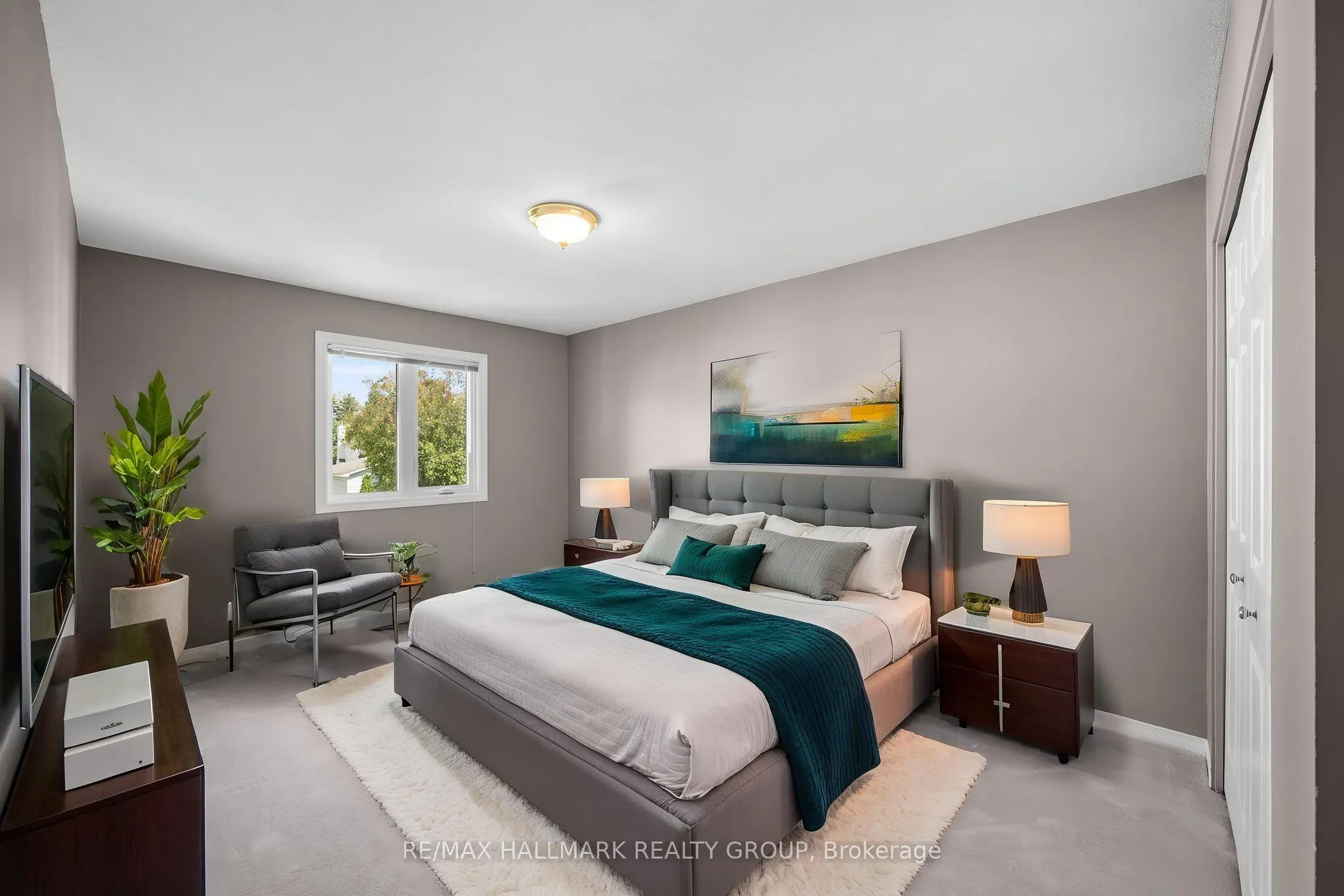 1381 Montresor Way