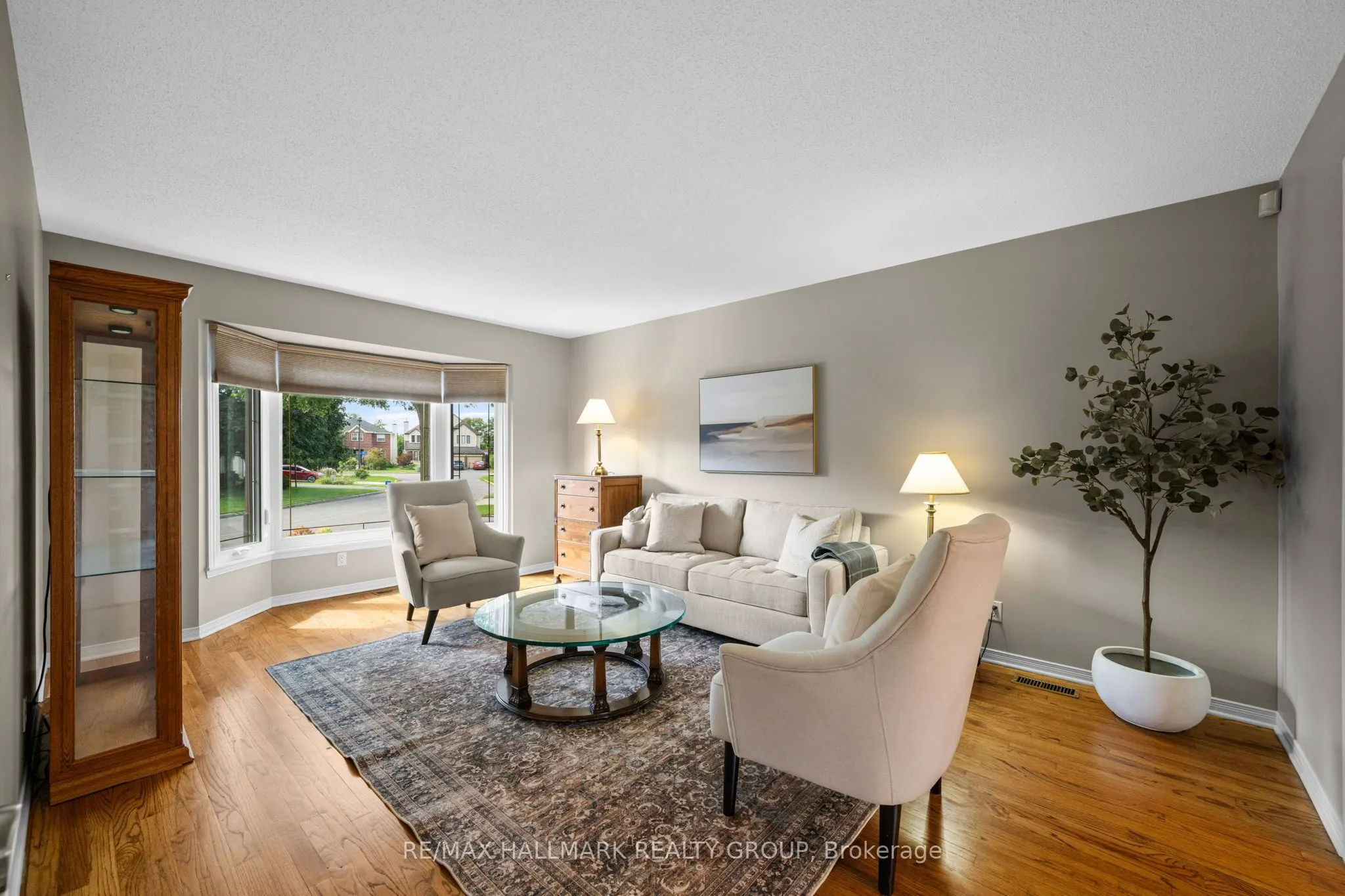 1381 Montresor Way