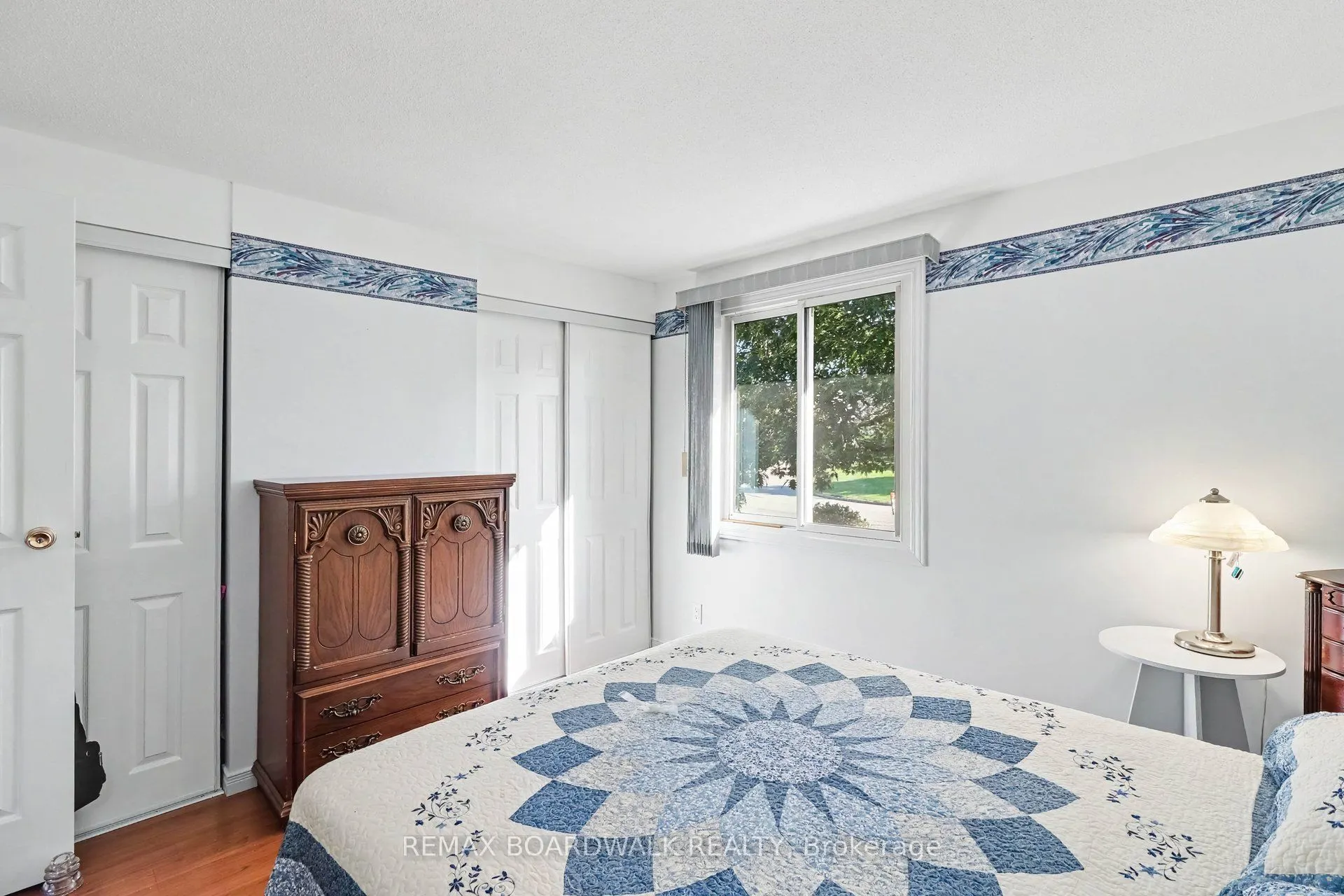 389 Hatfield Crescent